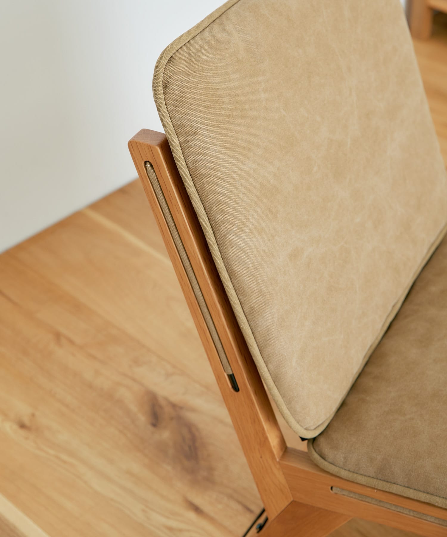 BOTHY　Lounge Chair Cushion Khaki one