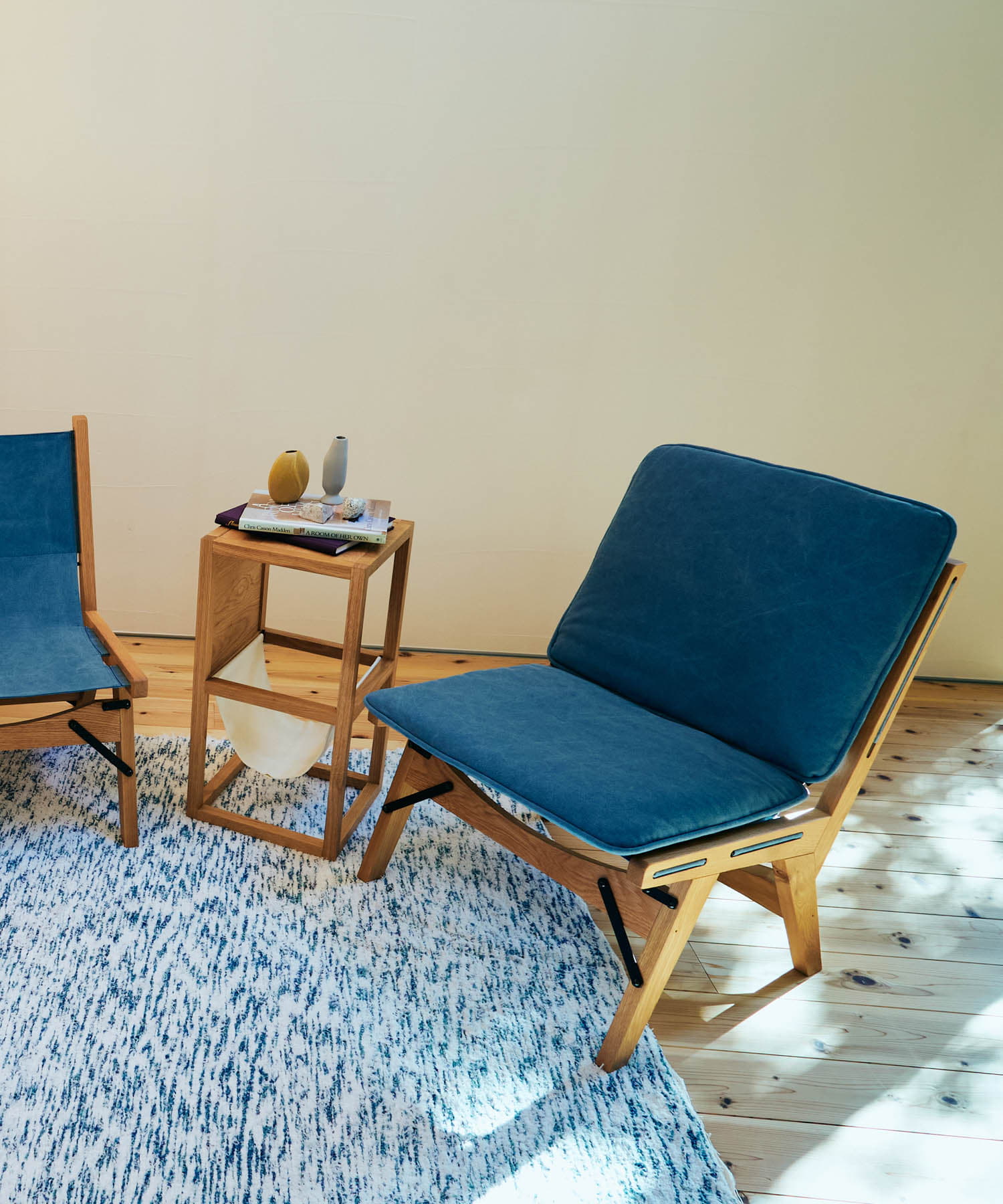 BOTHY　Lounge Chair Cushion Blue one