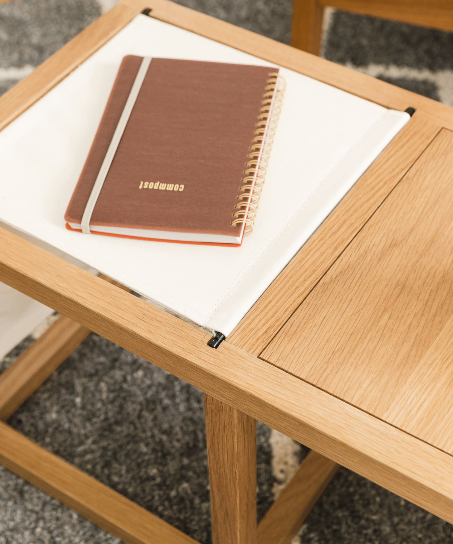 BOTHY　Magazine Rack Table Natural one
