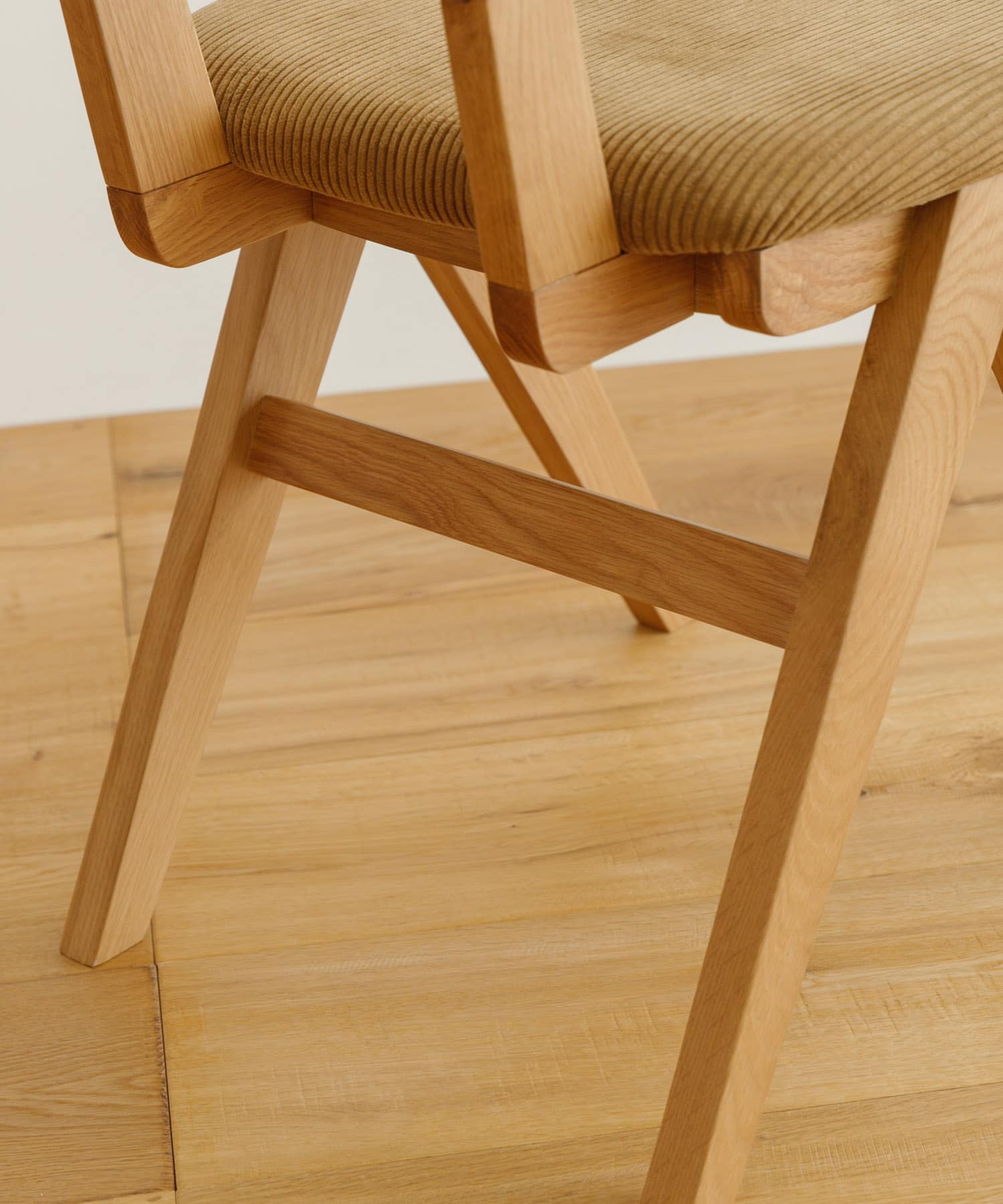 BOTHY　Mountain Leg Chair CD CD KHAKI one