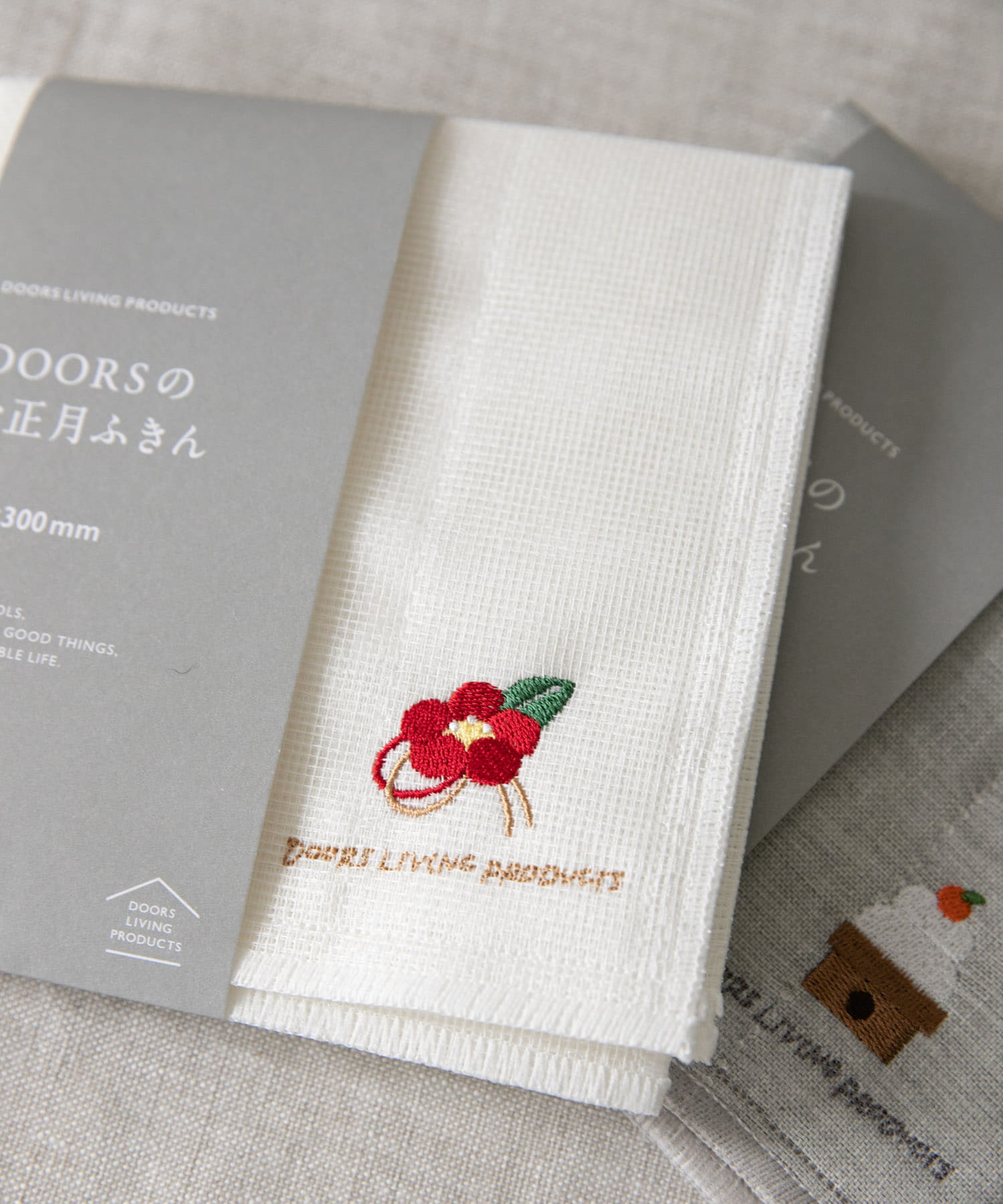 DOORS LIVING PRODUCTS　DOORSのお正月ふきん 梅 -