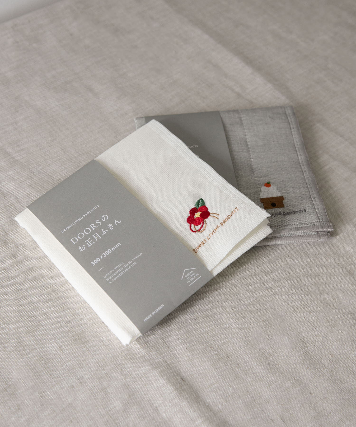 DOORS LIVING PRODUCTS　DOORSのお正月ふきん 梅 -