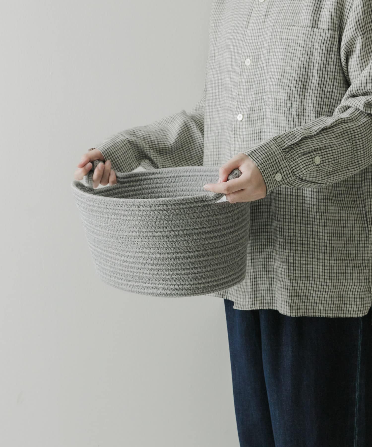 DOORS LIVING PRODUCTS　コットンロープバスケット M WHT×GRY M