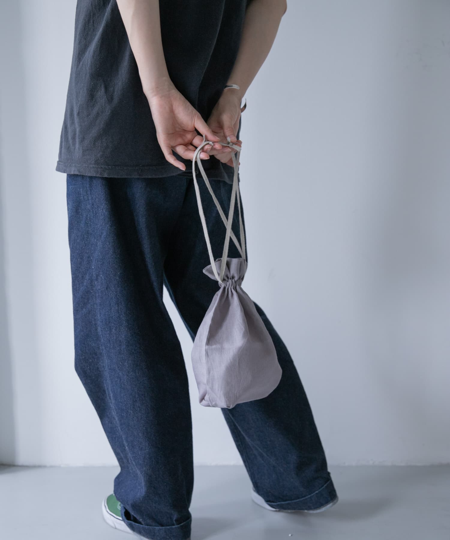 『WEB限定』『別注』miiThaaii×DOORS　バイカラーリネン巾着M gry×nat M