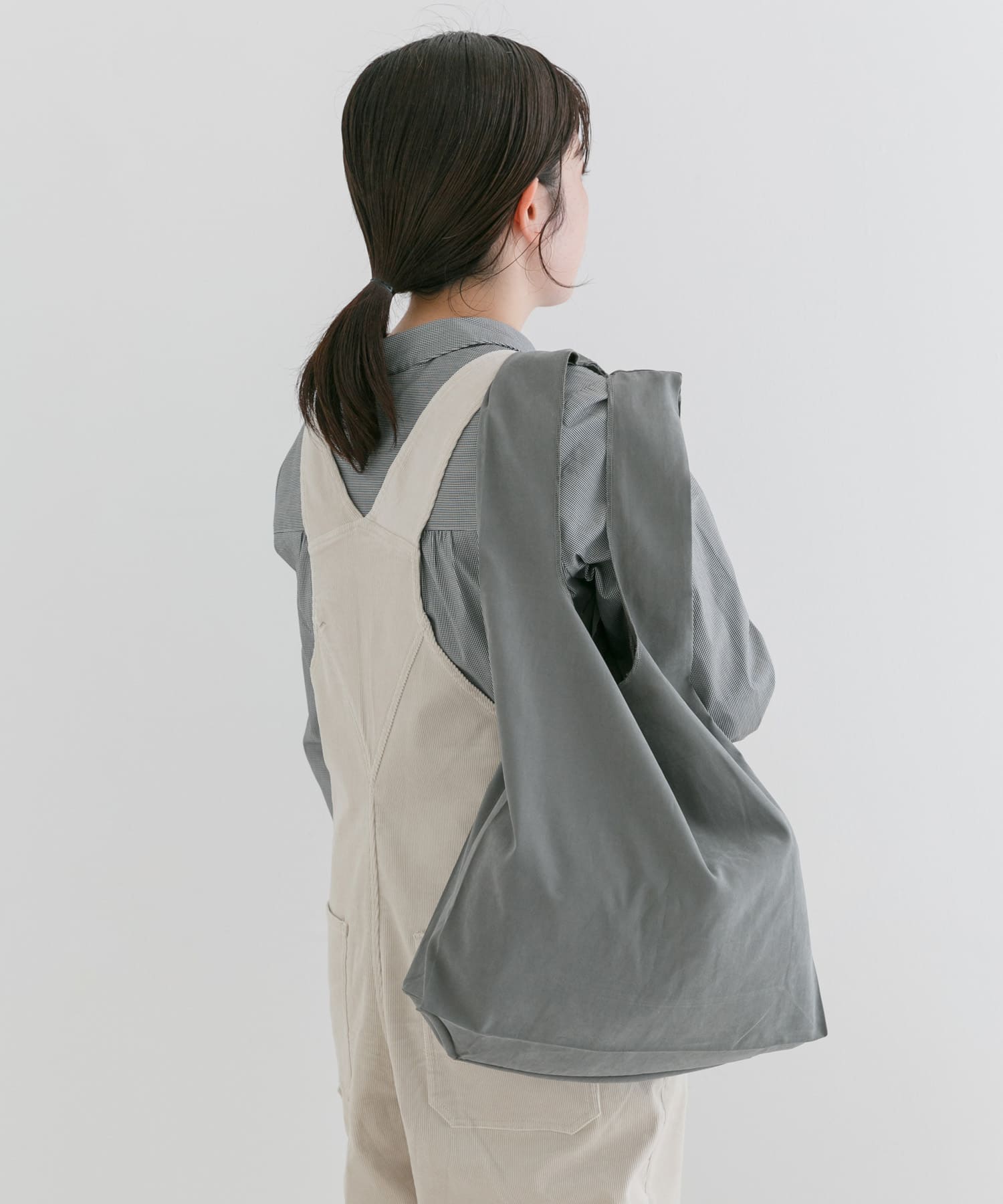 DOORS LIVING PRODUCTS　ショッパーバッグ チャコールグレー -