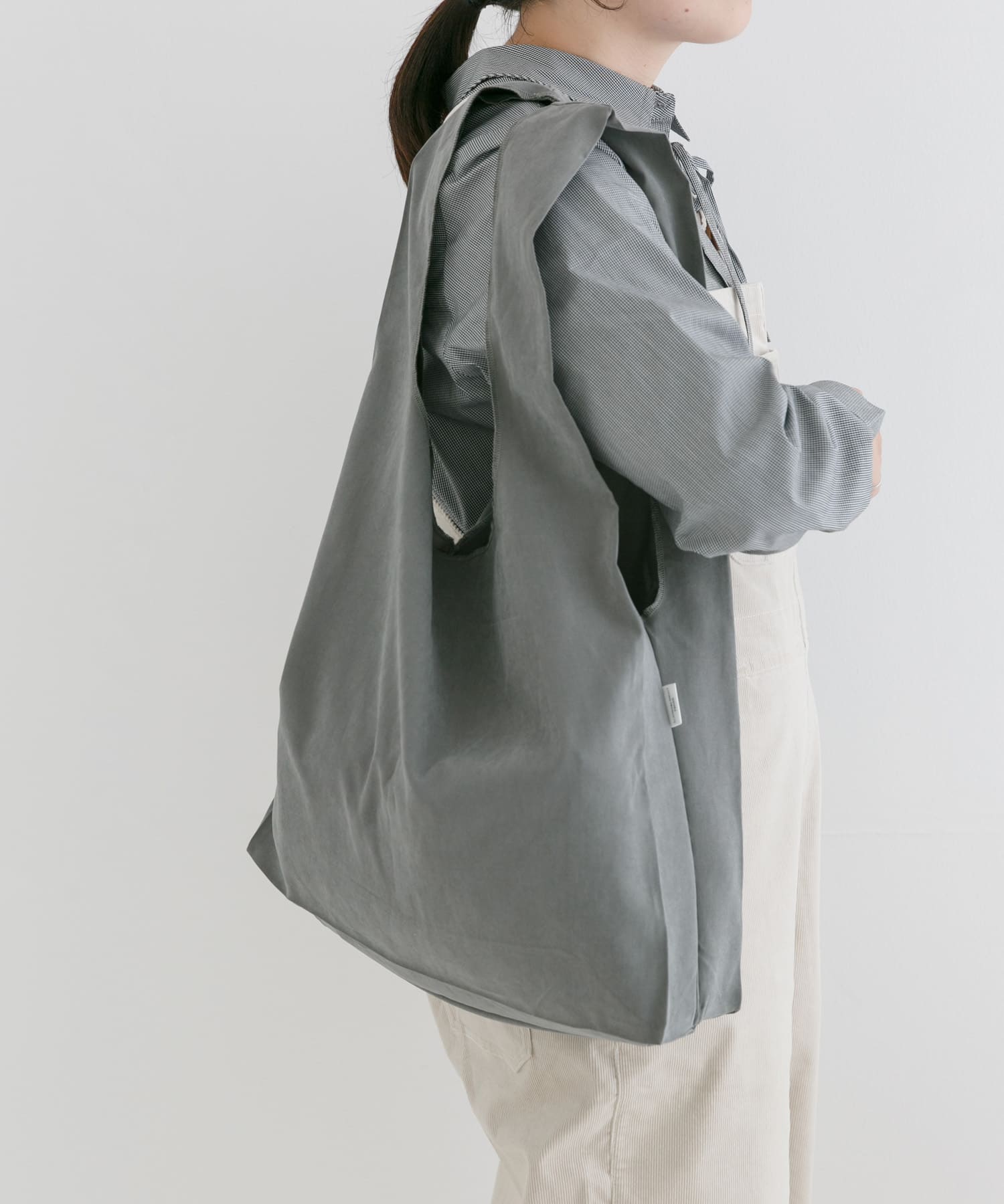 DOORS LIVING PRODUCTS　ショッパーバッグ チャコールグレー -