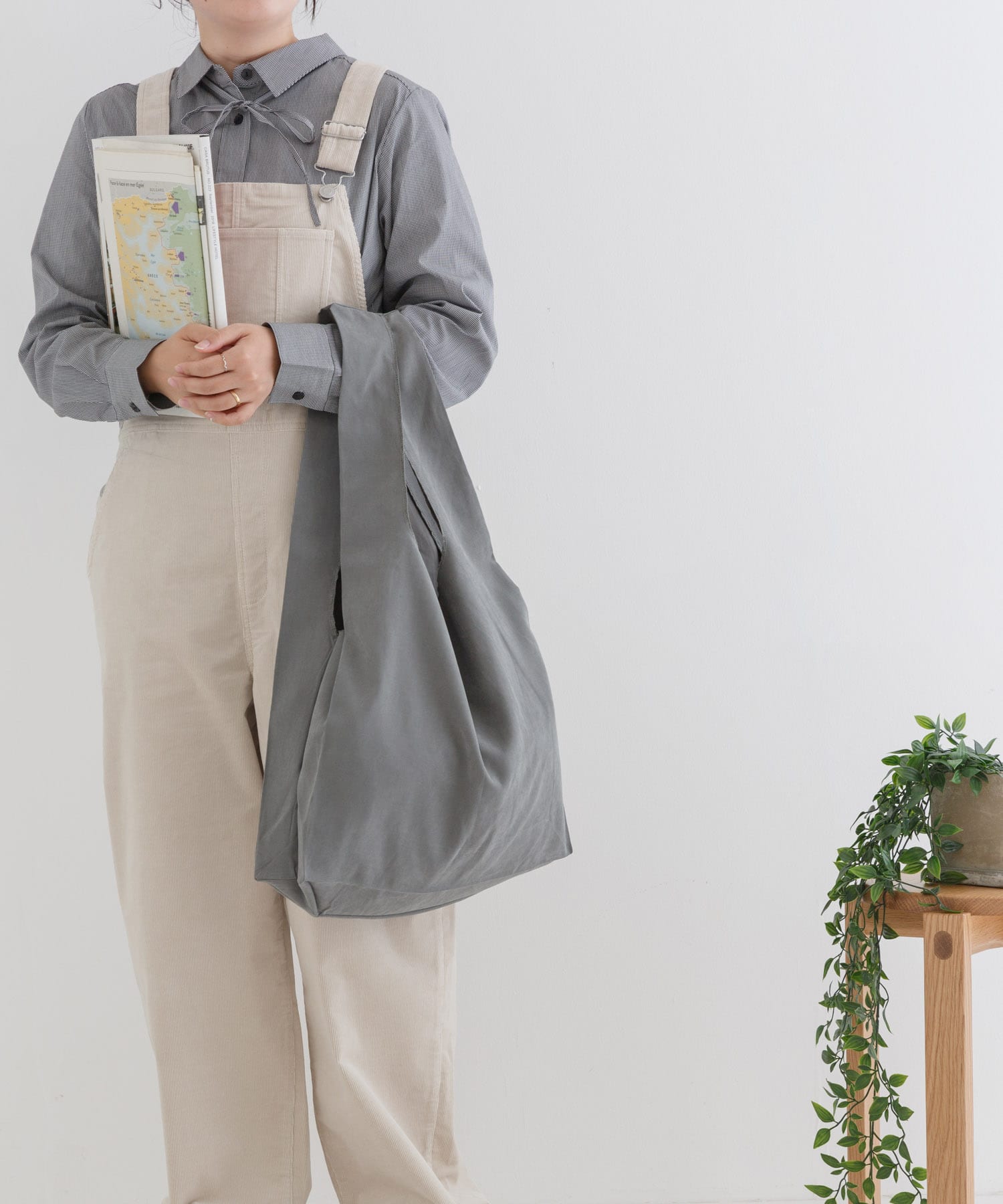 DOORS LIVING PRODUCTS　ショッパーバッグ チャコールグレー -