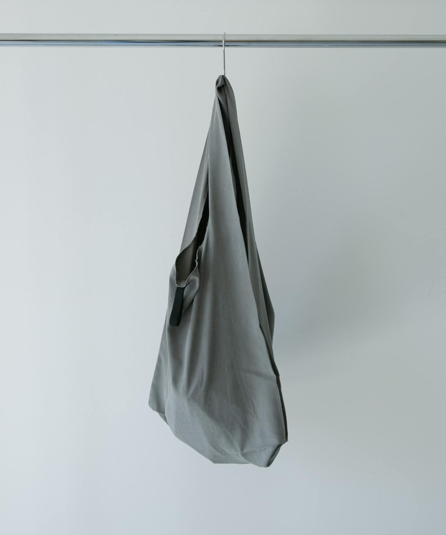 DOORS LIVING PRODUCTS　ショッパーバッグ チャコールグレー -