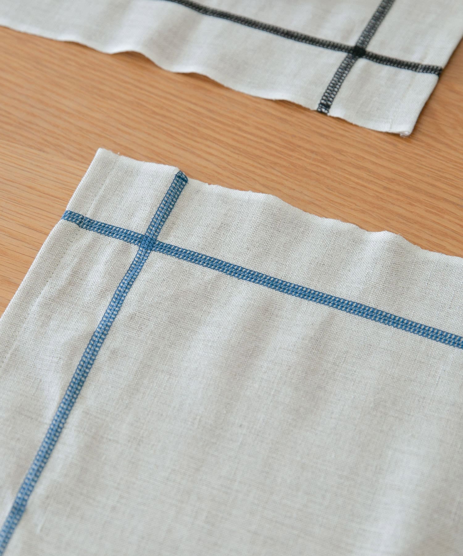 DOORS LIVING PRODUCTS　コットンリネンランチマット　ライン BEG×BLU one