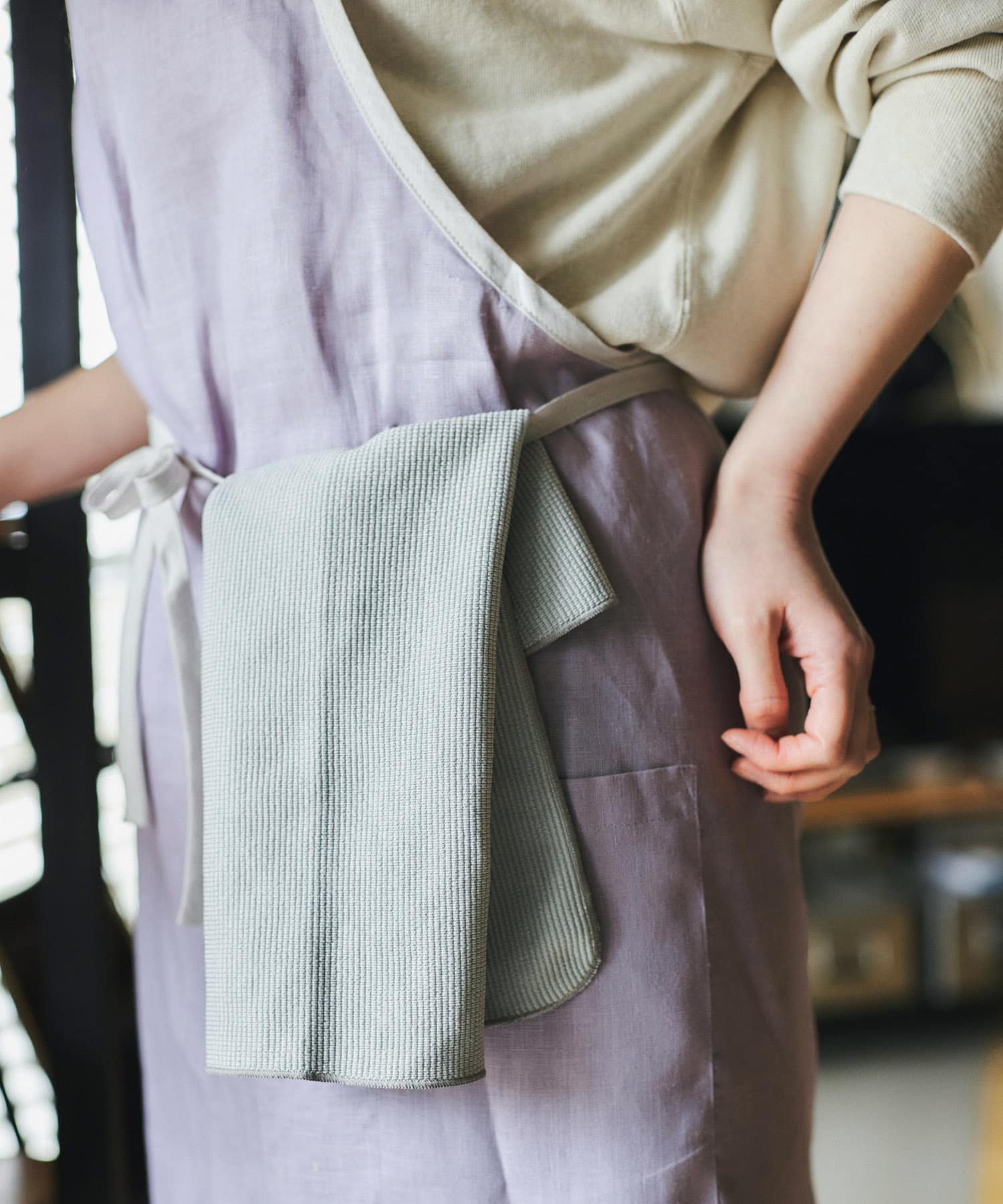 『別注』fog linen work×DOORS　リネンパイピングエプロン ラヴァント -