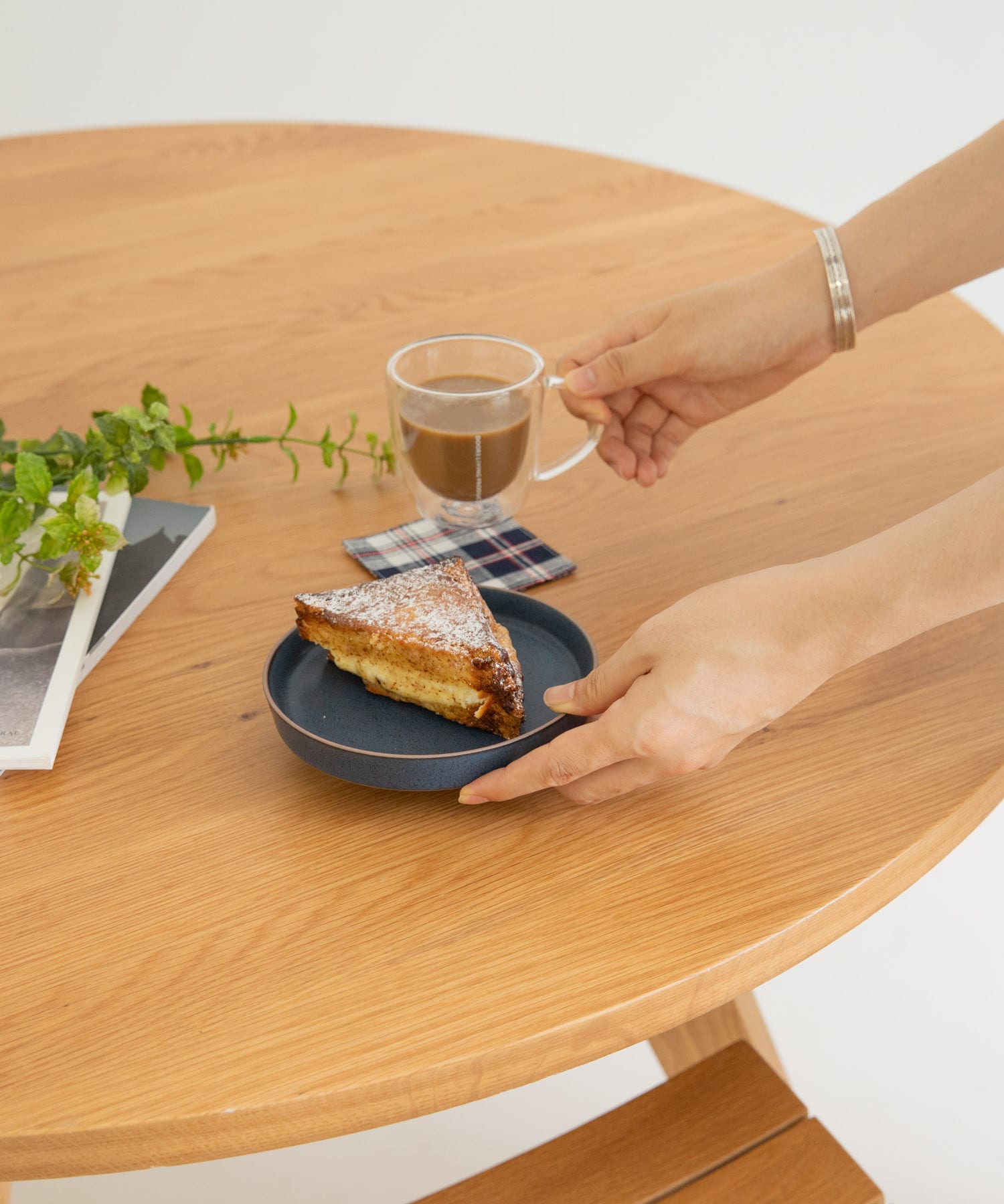 DOORS LIVING PRODUCTS　comfy プレート15cm ネイビー -