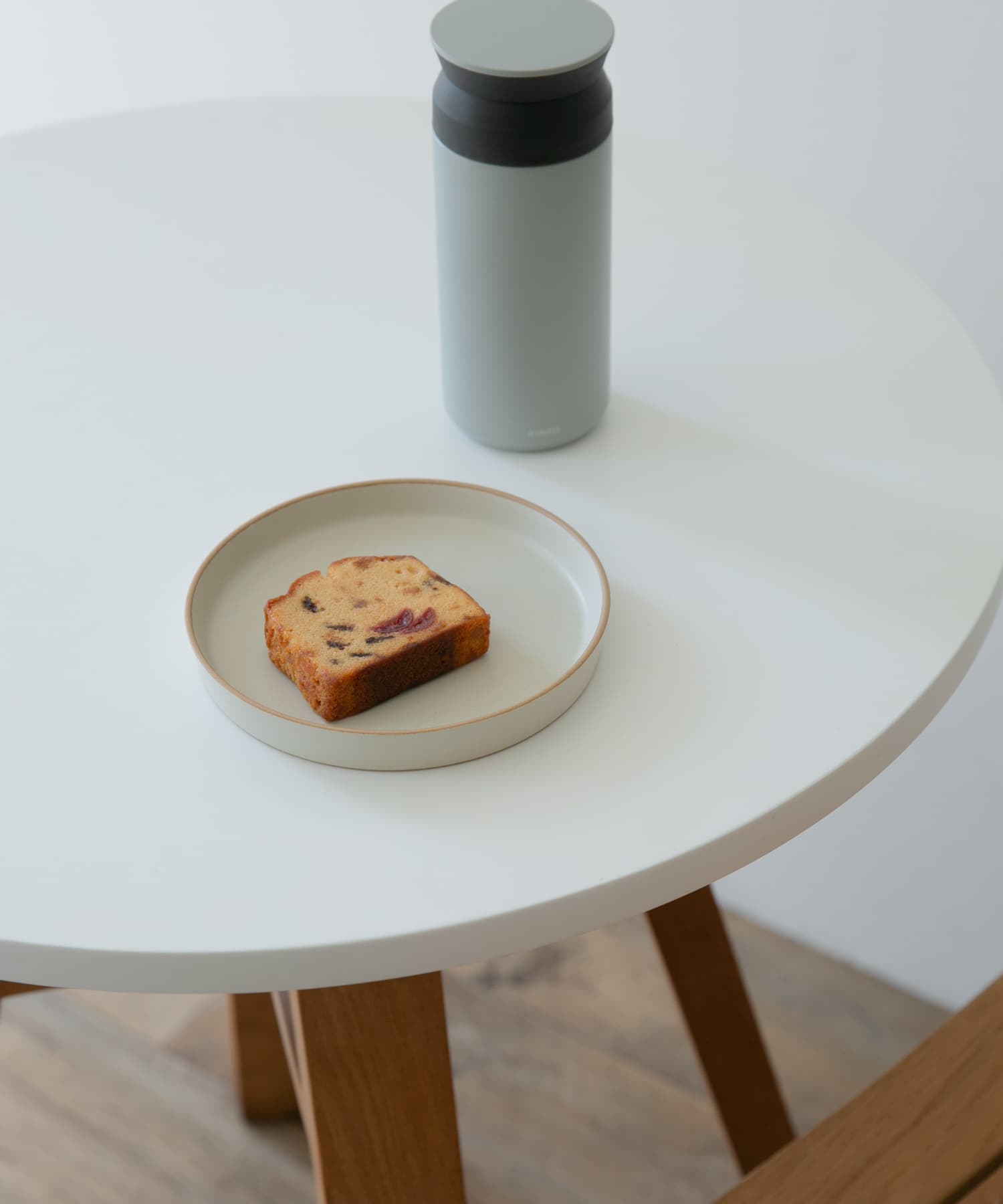 DOORS LIVING PRODUCTS　comfy プレート15cm アイボリー -