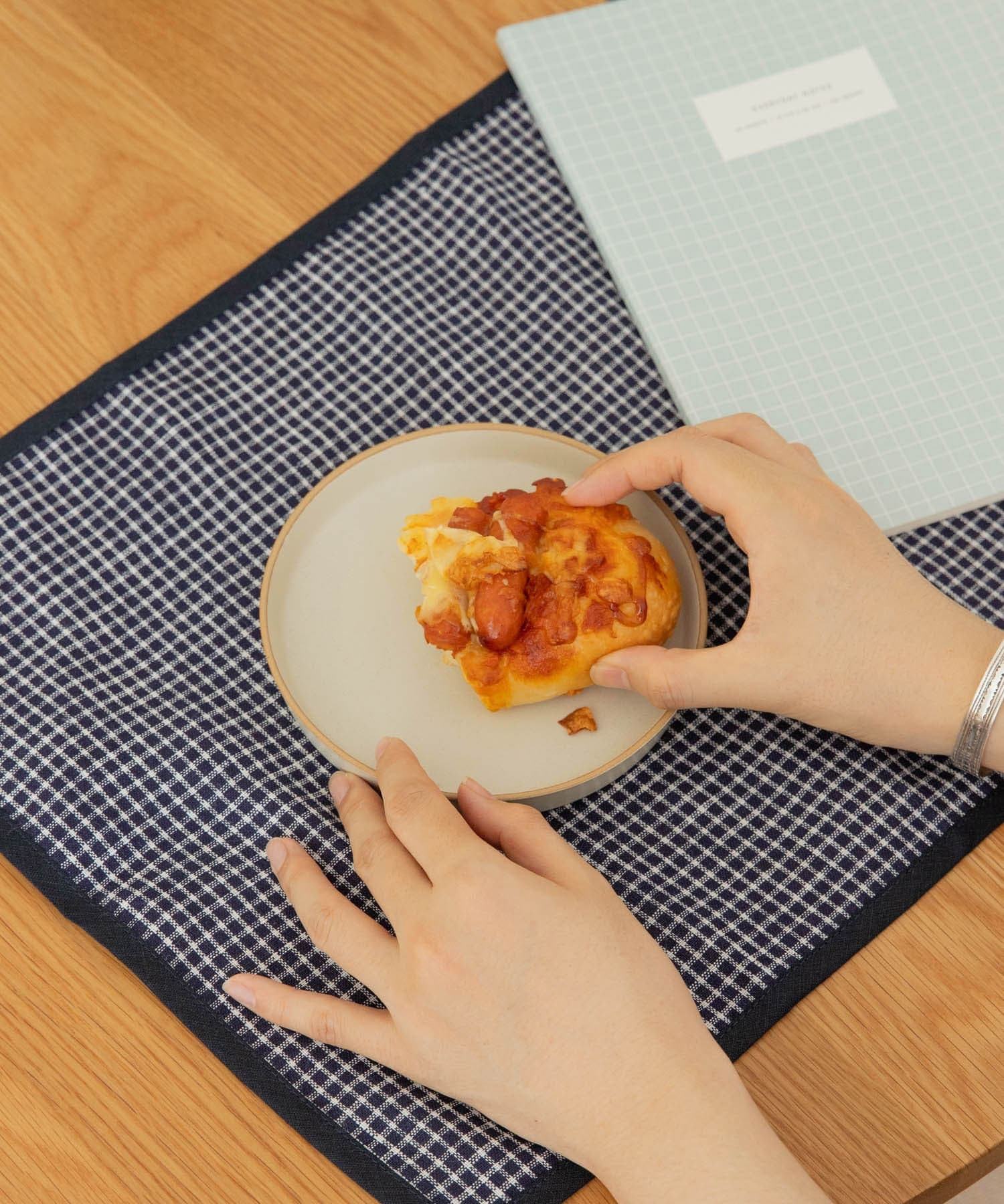 DOORS LIVING PRODUCTS　comfy プレート15cm アイボリー -