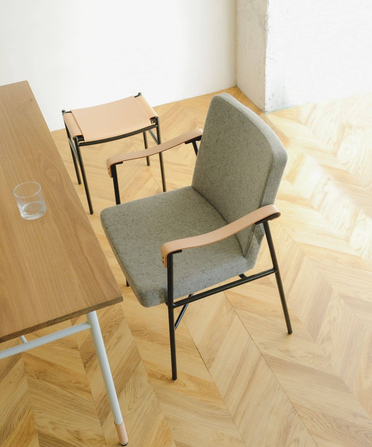 Luonka DOORS×SYOTYL　STRAP CHAIR