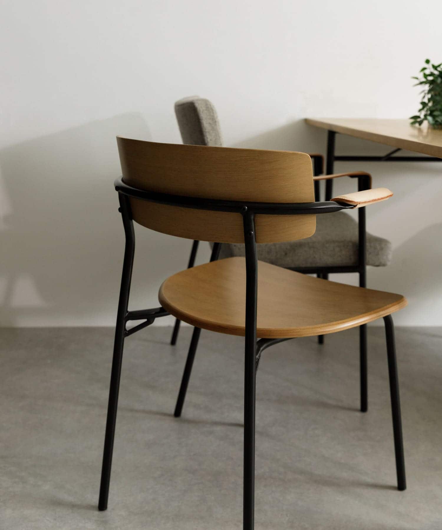 Luonka DOORS×SYOTYL　PLYWOOD CHAIR ブラック one