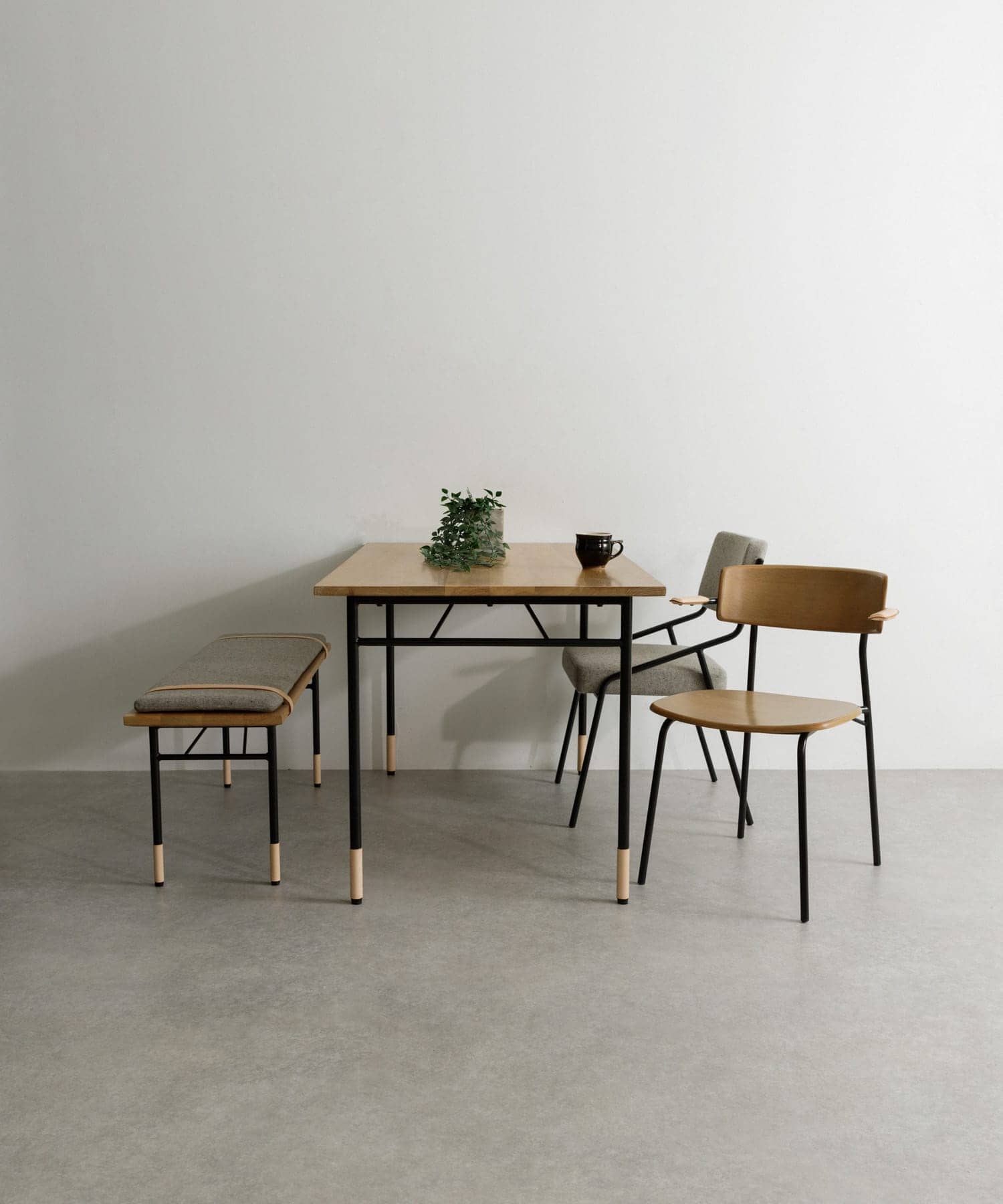 Luonka DOORS×SYOTYL　PLYWOOD CHAIR ブラック one