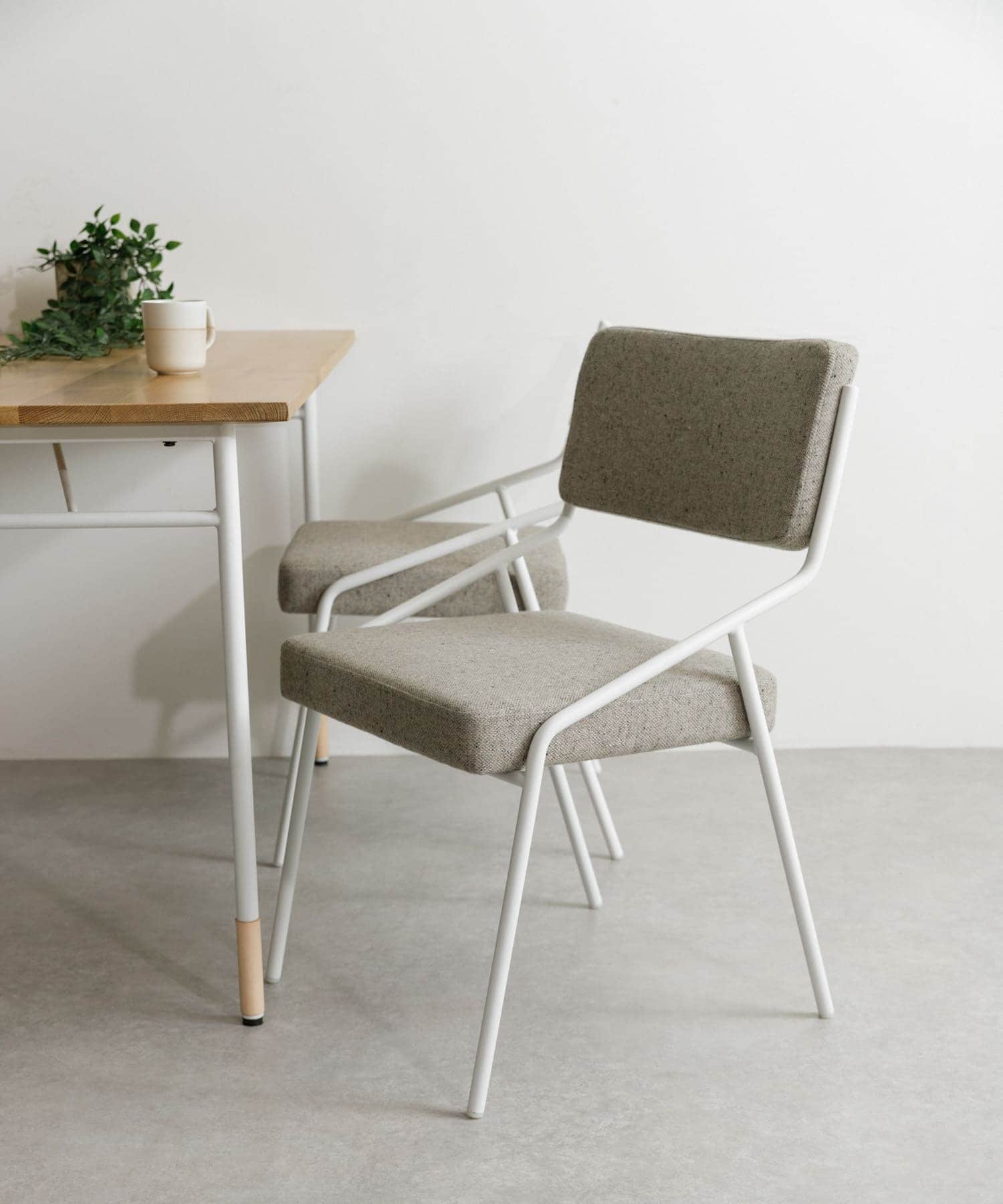 Luonka DOORS×SYOTYL ST CHAIR FAB(one ホワイト): 家具｜URBAN