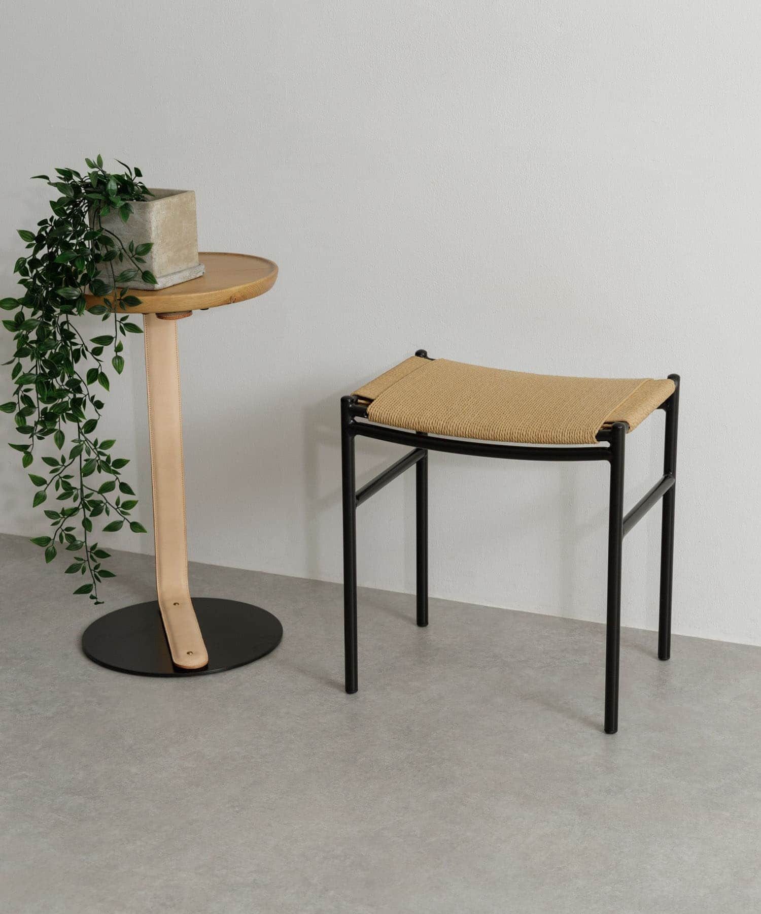 Luonka DOORS×SYOTYL　PP STOOL ブラック one