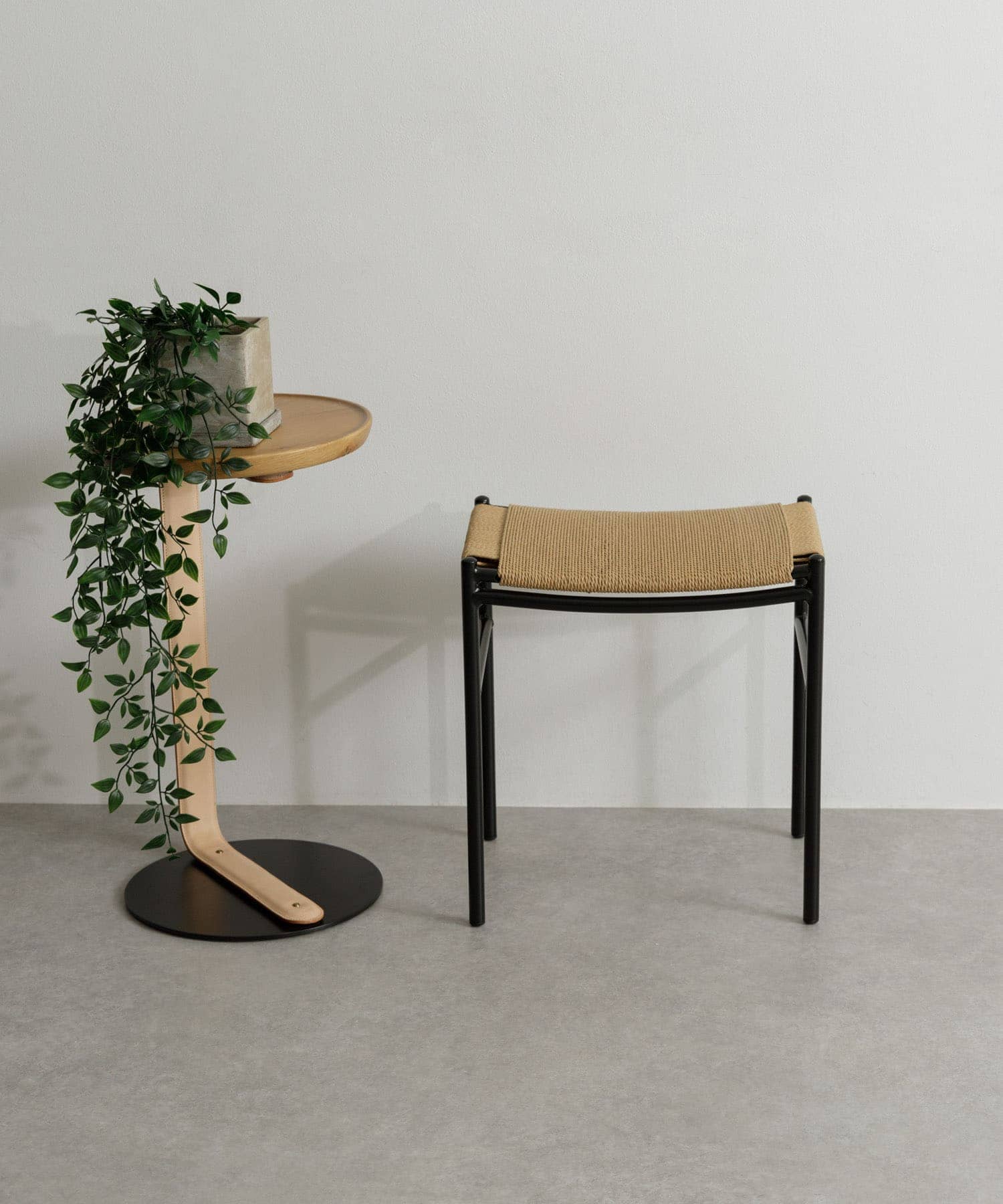 Luonka DOORS×SYOTYL　PP STOOL ブラック one