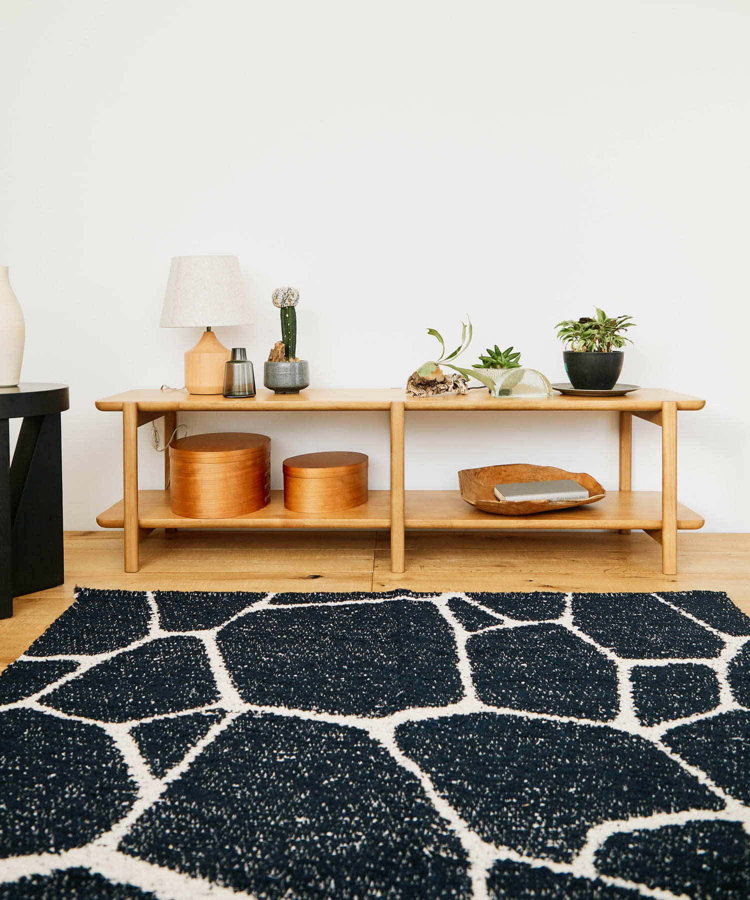 DOORS LIVING PRODUCTS　AV BOARD RW ラバー one