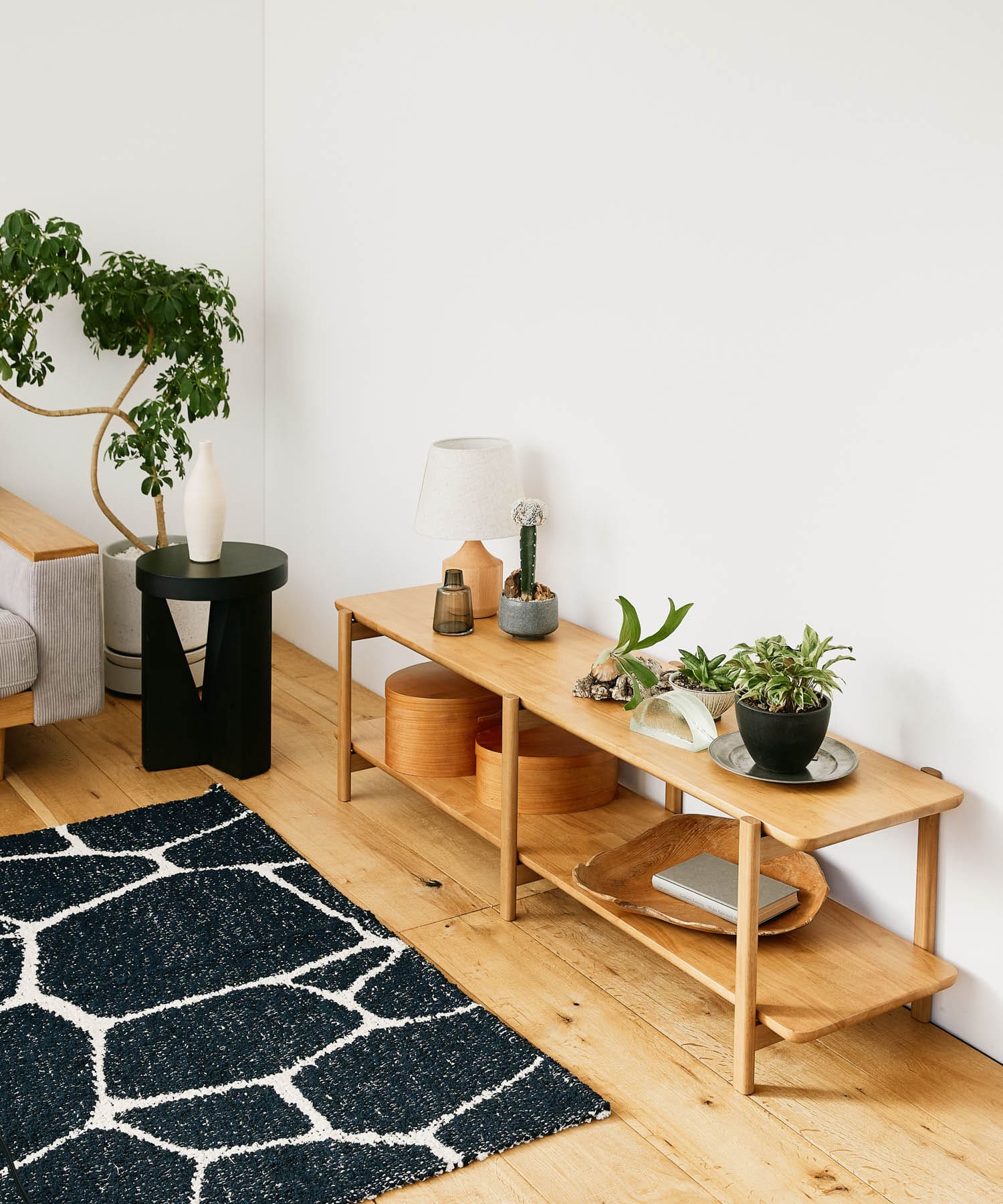 DOORS LIVING PRODUCTS　AV BOARD RW ラバー one