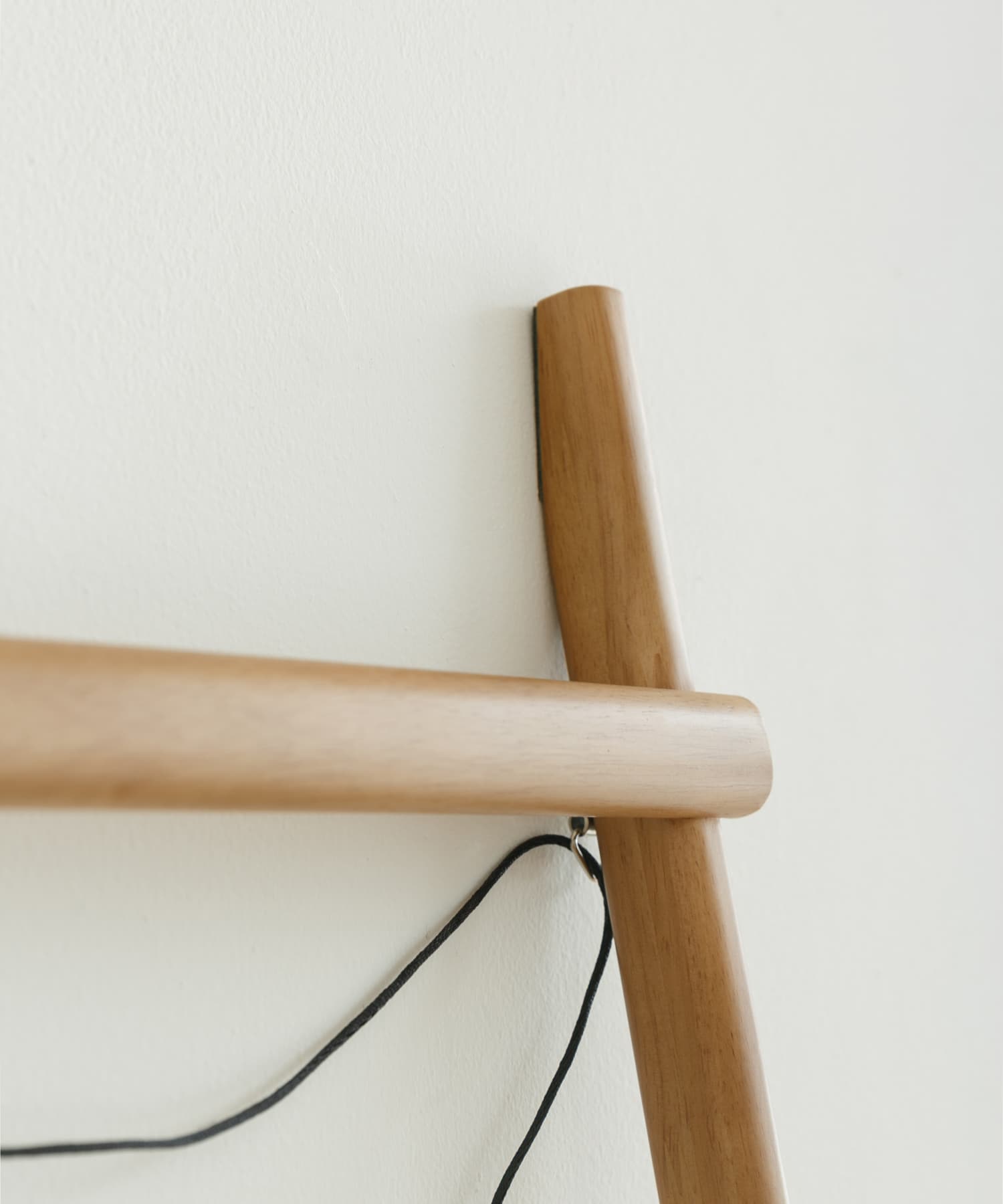 DOORS LIVING PRODUCTS　LADDER HANGER RW ラバー one