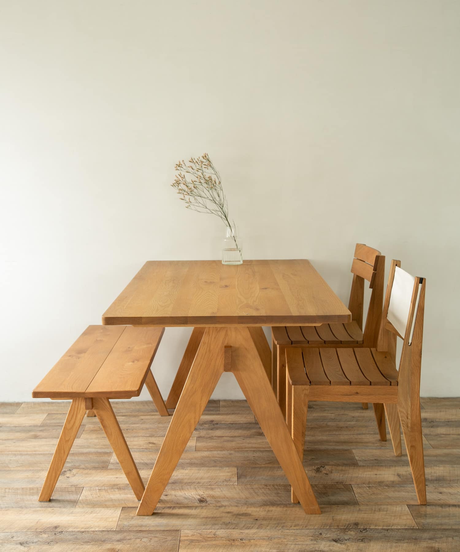 BOTHY 1350 (DINING TABLE) オーク無垢材 135