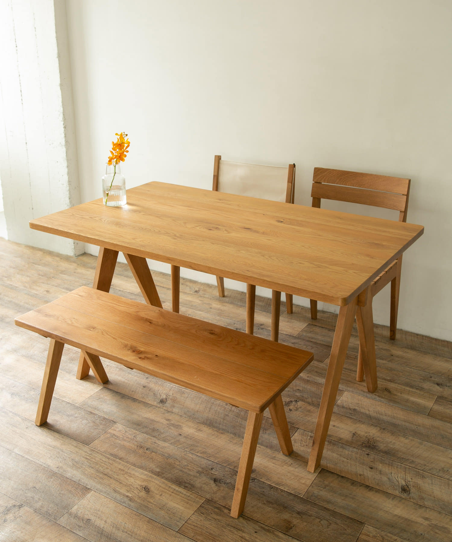 BOTHY 1350 (DINING TABLE) オーク無垢材 135