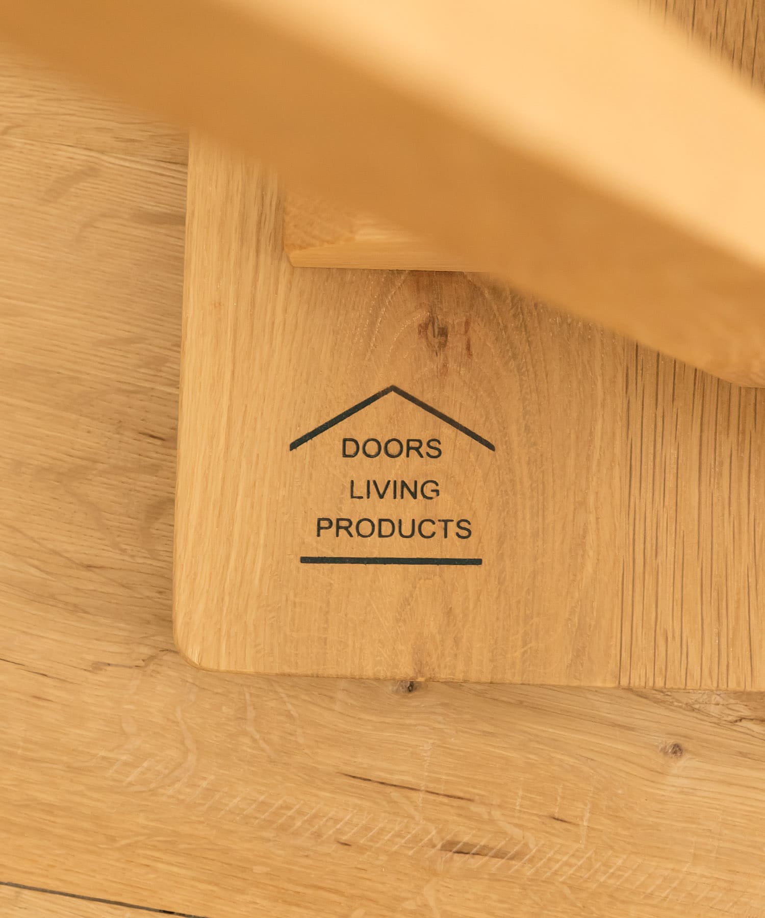 BOTHY (BENCH) オーク無垢材 one