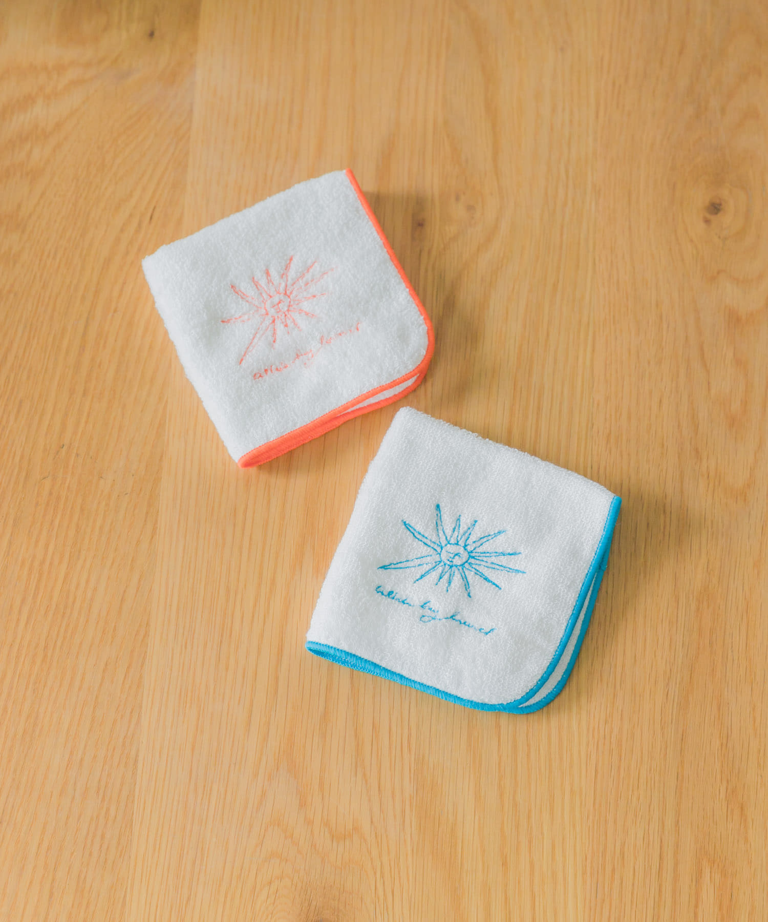 DOORS LIVING PRODUCTS　Mini Towel　white オレンジメロー -