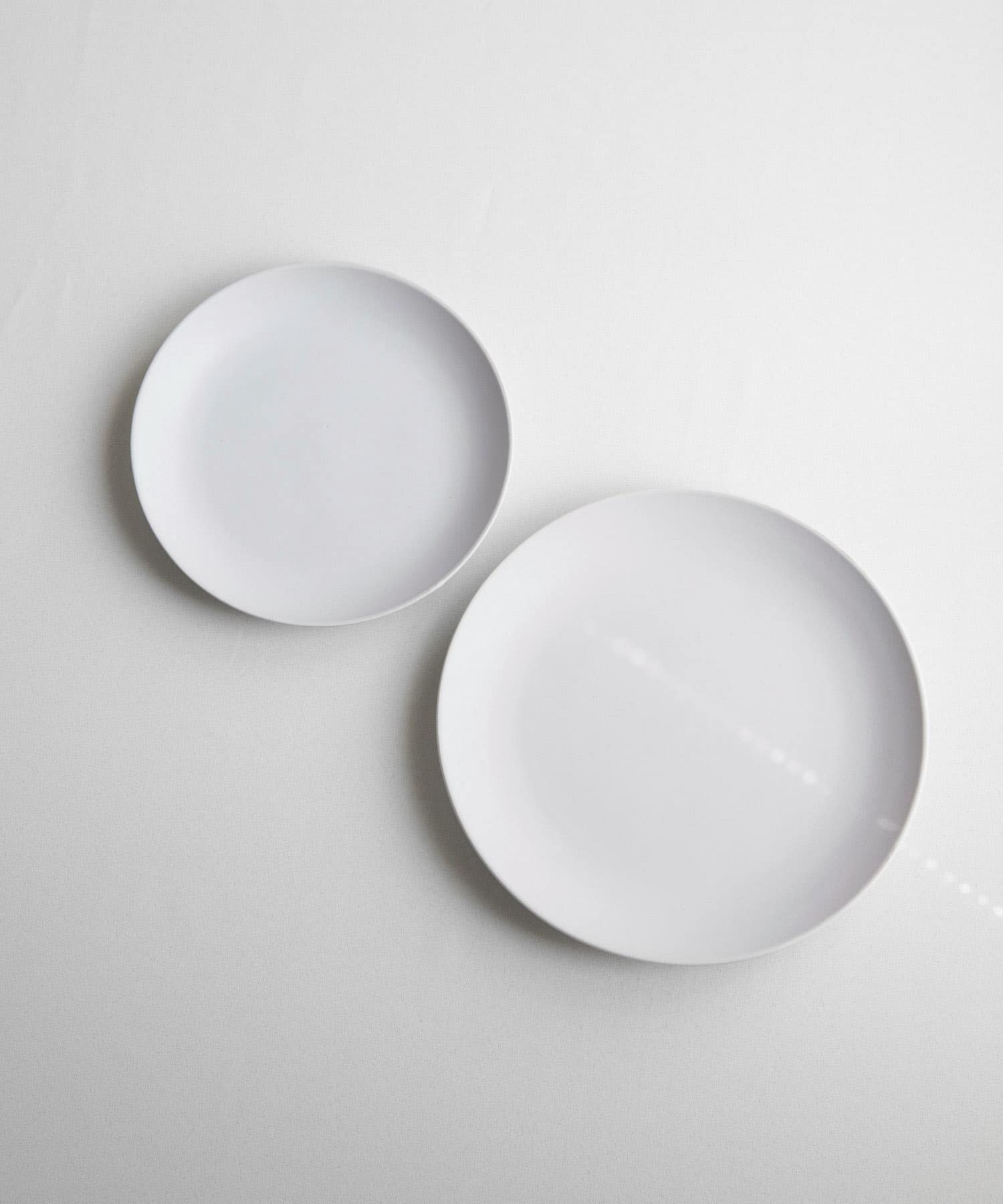 DOORS LIVING PRODUCTS　mould プレート 22cm GRAY -