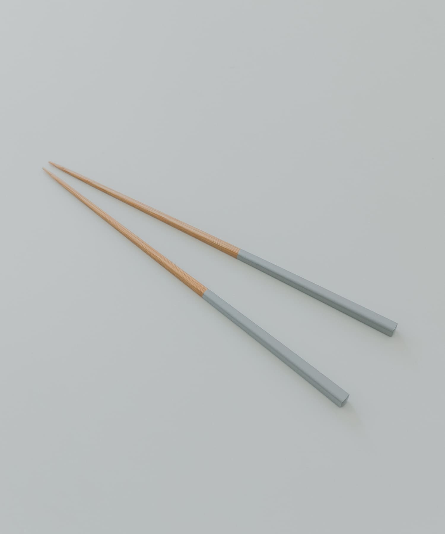 DOORS LIVING PRODUCTS 竹箸 23cm(- グレー): キッチン｜URBAN