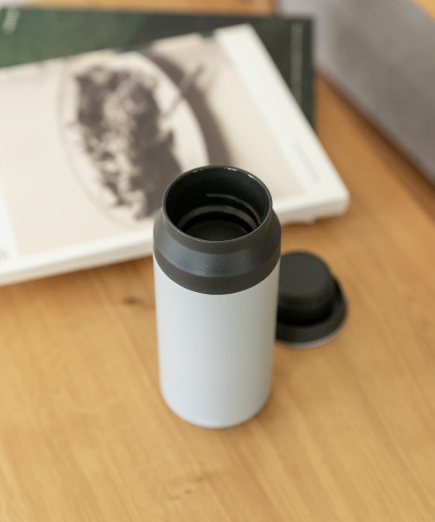 KINTO×DOORS LIVING PRODUCTS　別注 トラベルタンブラー 350ml fog gray -