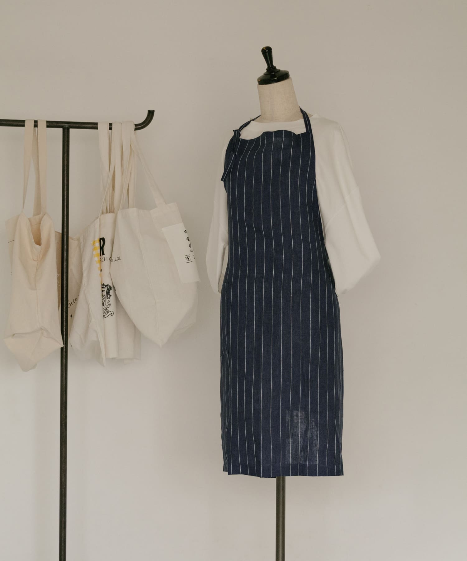 DOORS LIVING PRODUCTS　フルエプロン