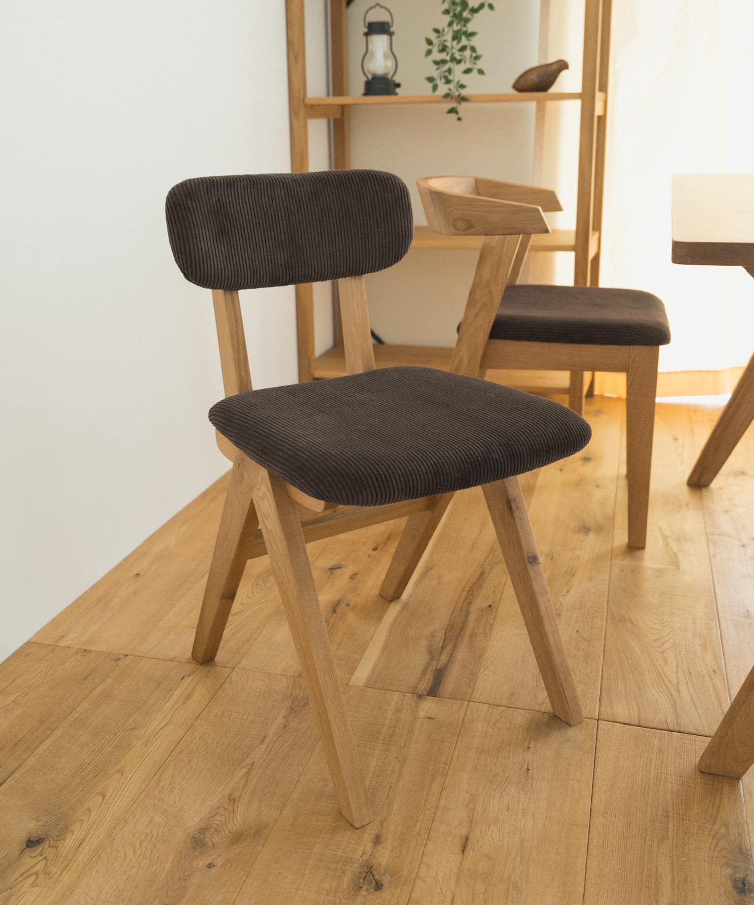 BOTHY Mountain Leg Chair CD CD BROWN -