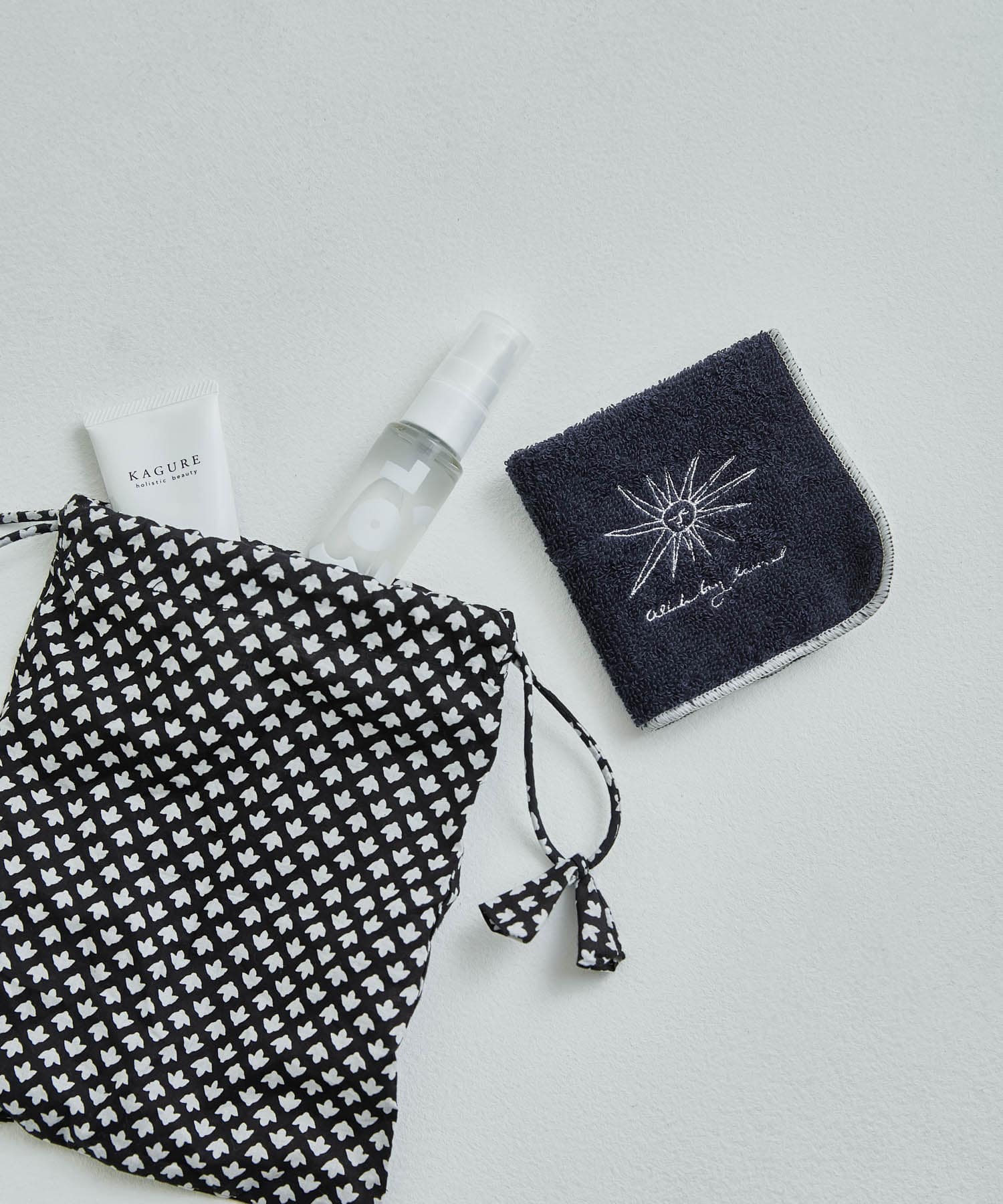DOORS LIVING PRODUCTS　Mini Towel navy グレーメロー -
