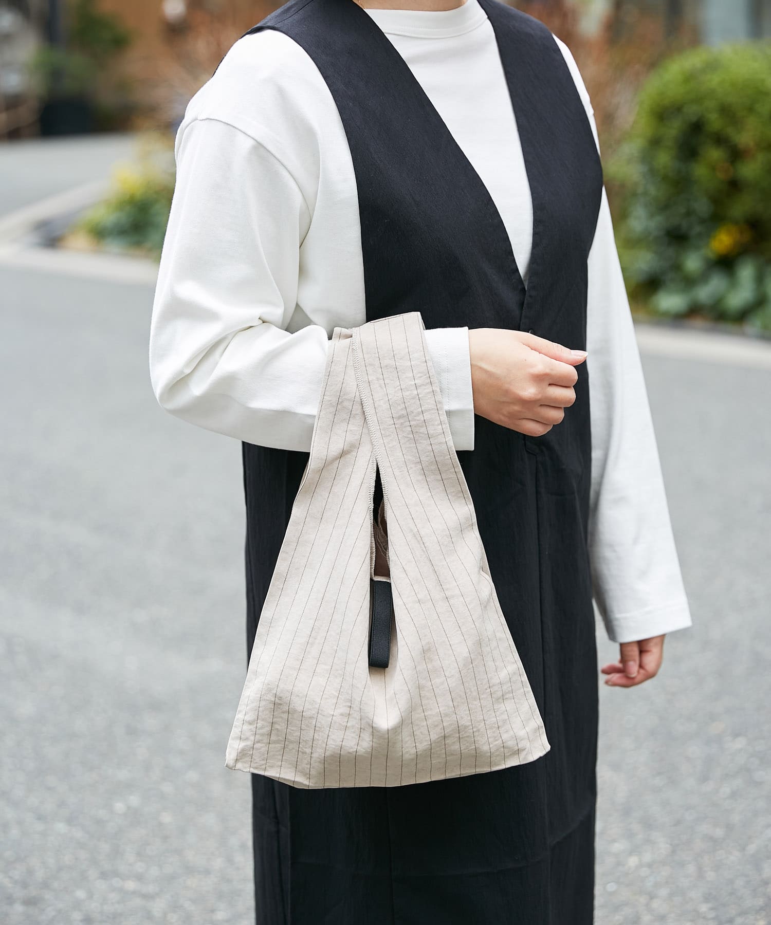 DOORS LIVING PRODUCTS　コンビニバッグ ストライプ ベージュ -