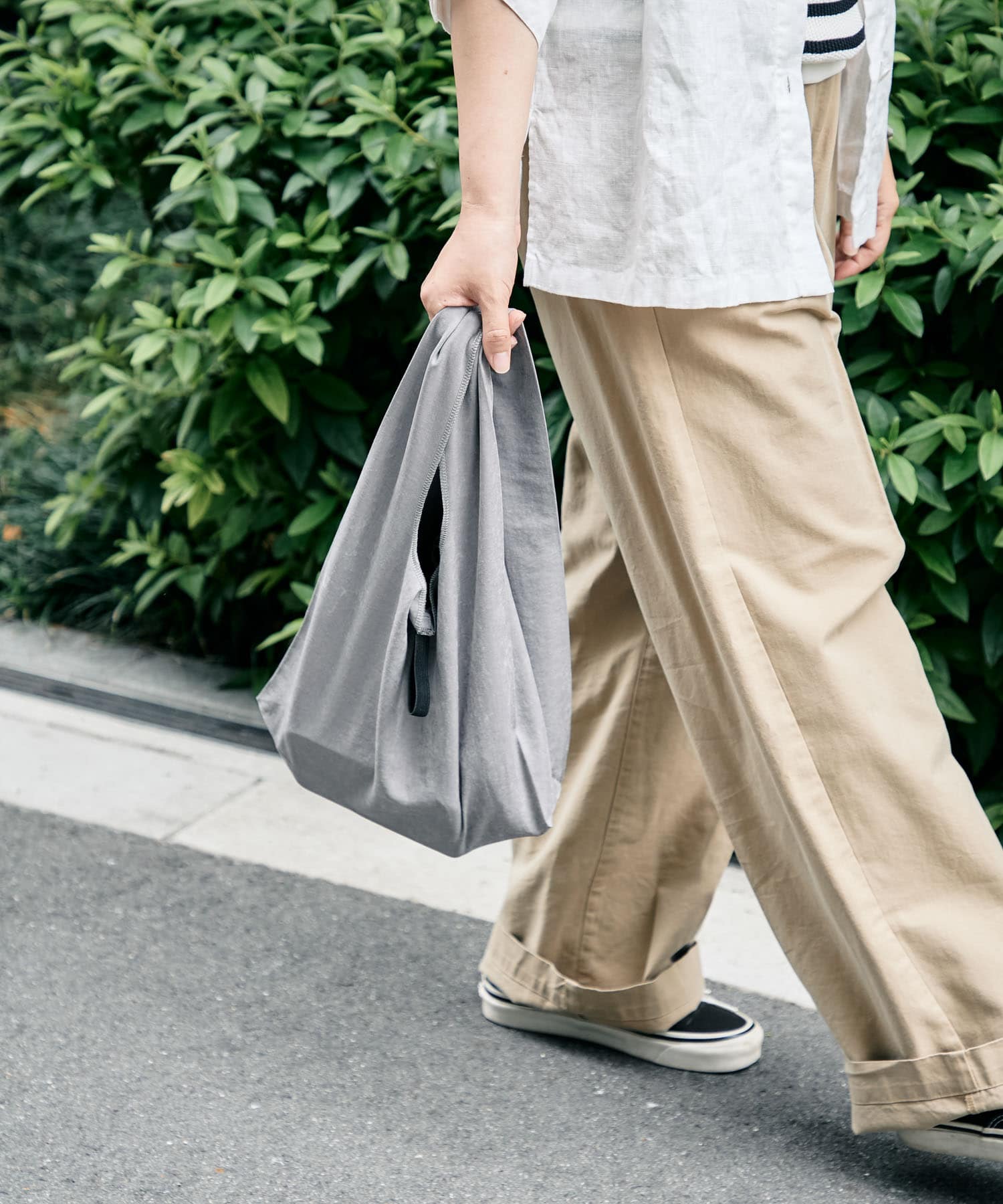 『WEB限定』DOORS LIVING PRODUCTS　コンビニバッグ グレー -