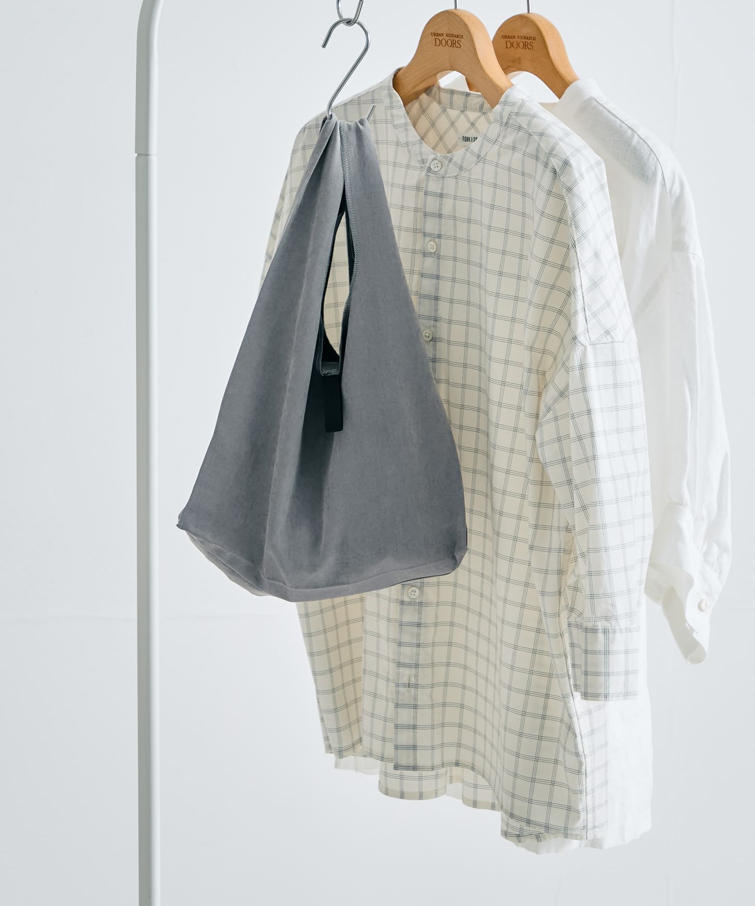 『WEB限定』DOORS LIVING PRODUCTS　コンビニバッグ グレー -