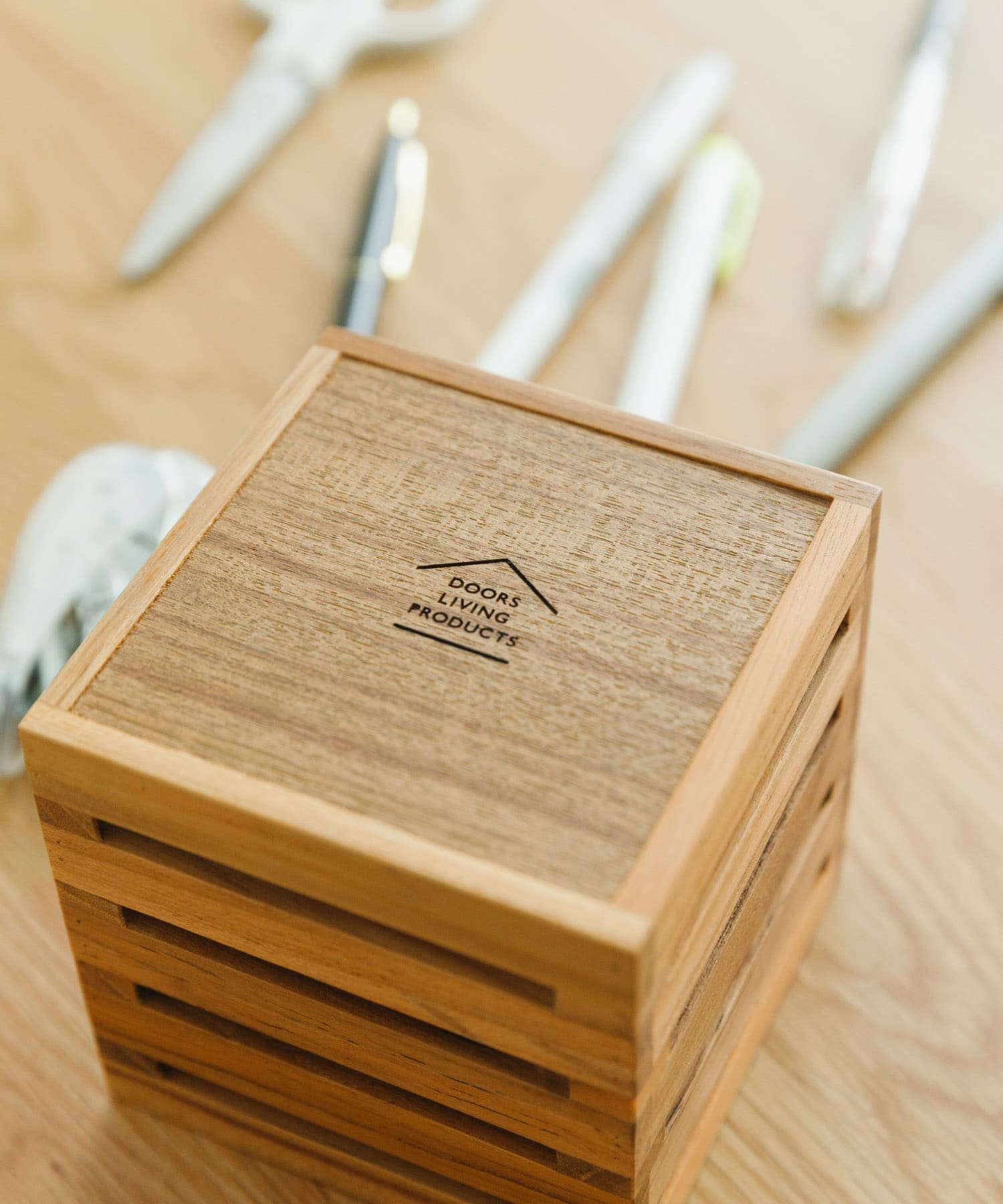 DOORS LIVING PRODUCTS　ウッドツールスタンド - -