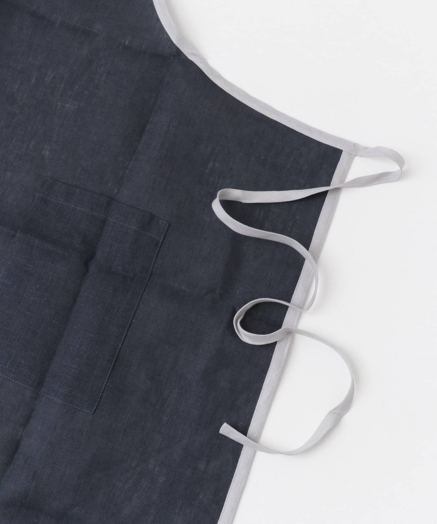 『別注』fog linen work×DOORS　リネンパイピングエプロン マカダム -