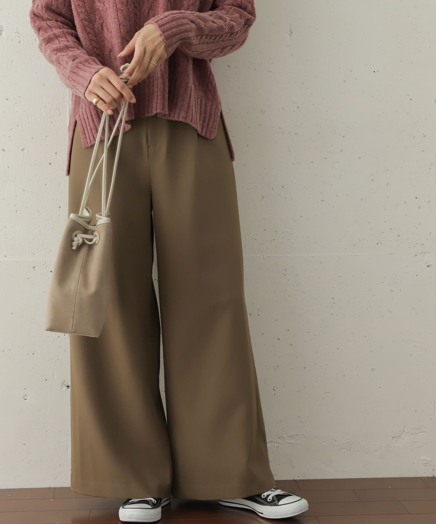 身長：168cm サイズ：38