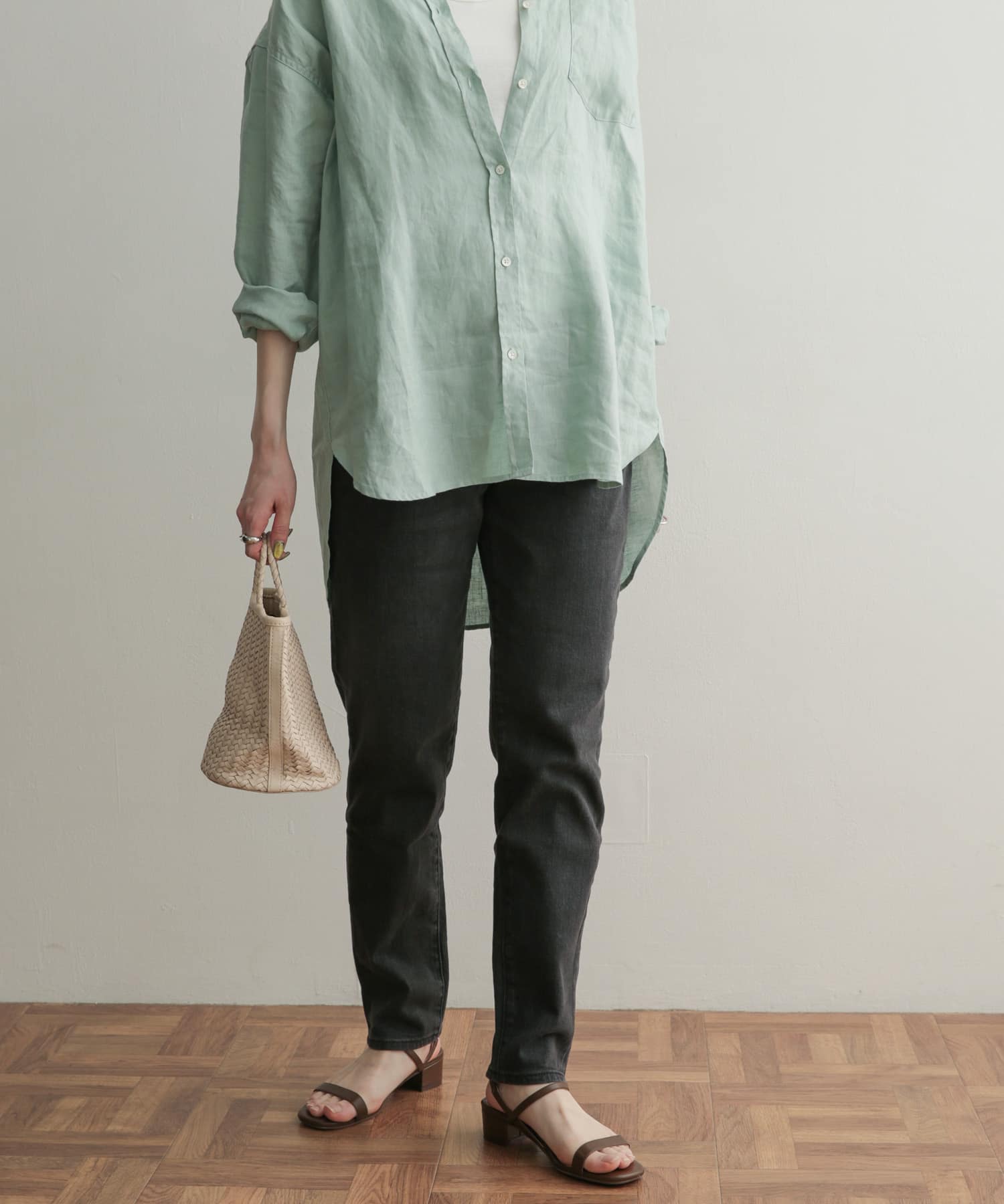 身長：163cm サイズ：38