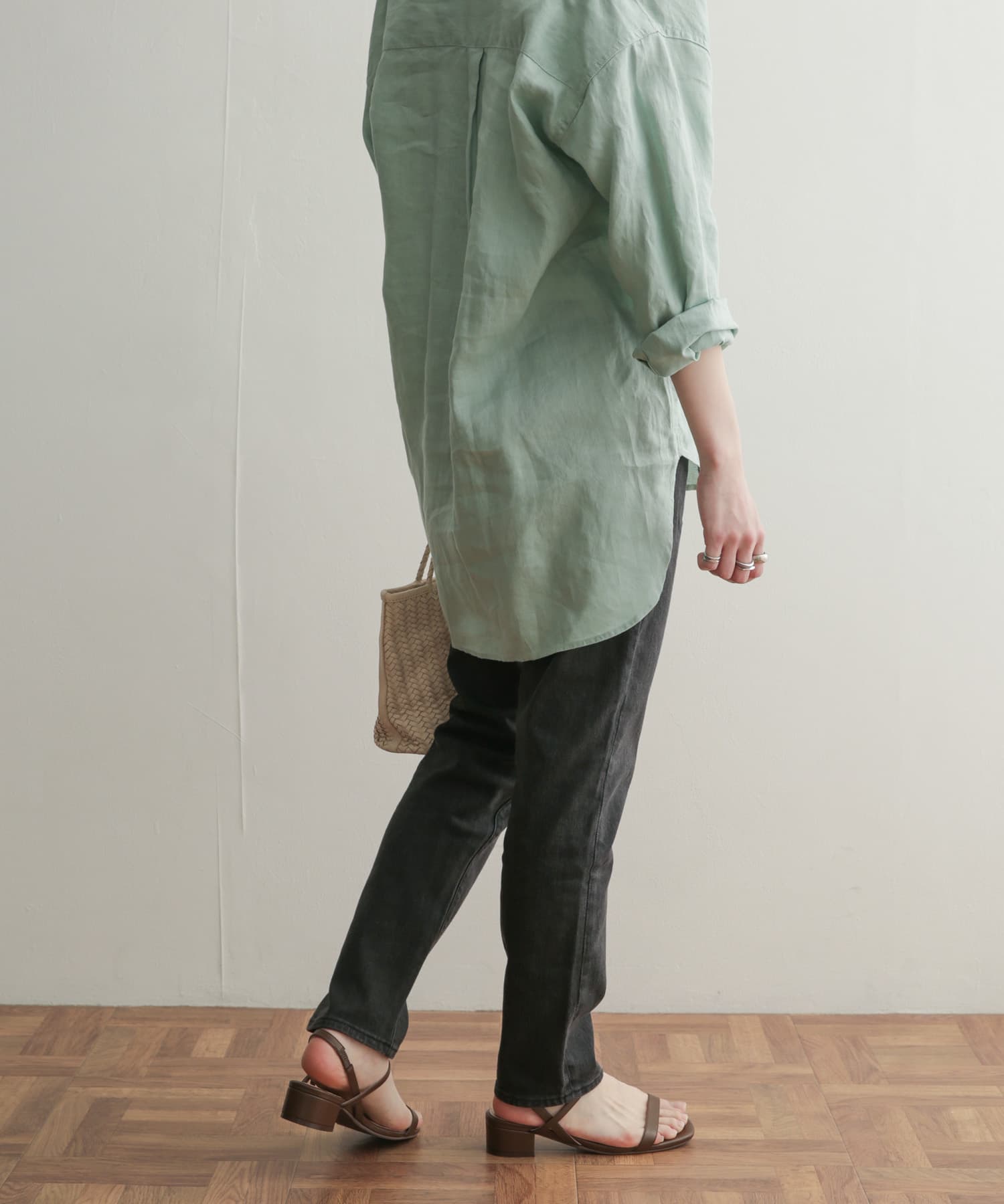 ストレッチテーパードデニム BLACK 36