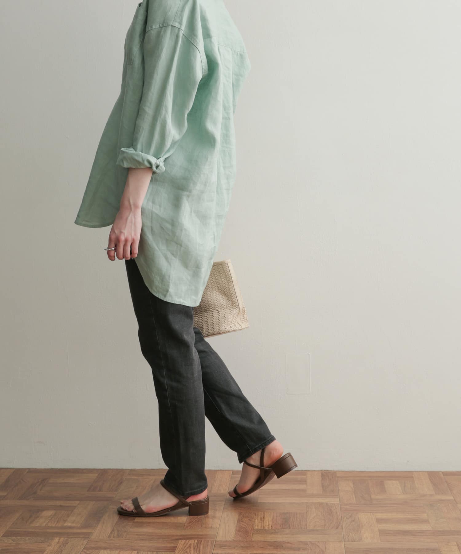 ストレッチテーパードデニム BLACK 36