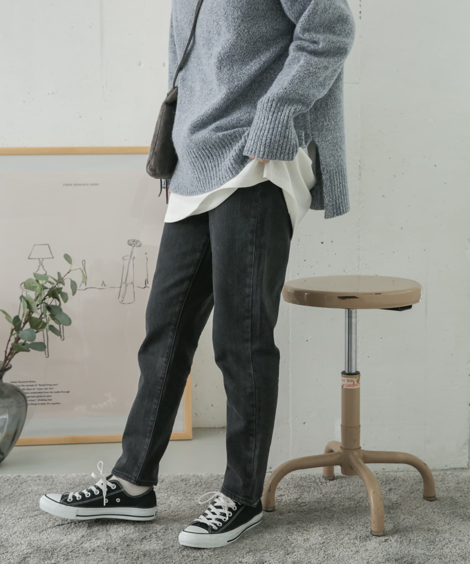 ストレッチテーパードデニム BLACK 36