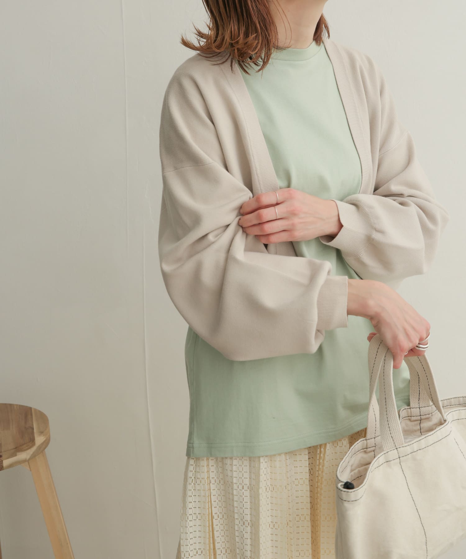 ボリュームスリーブボレロカーディガン