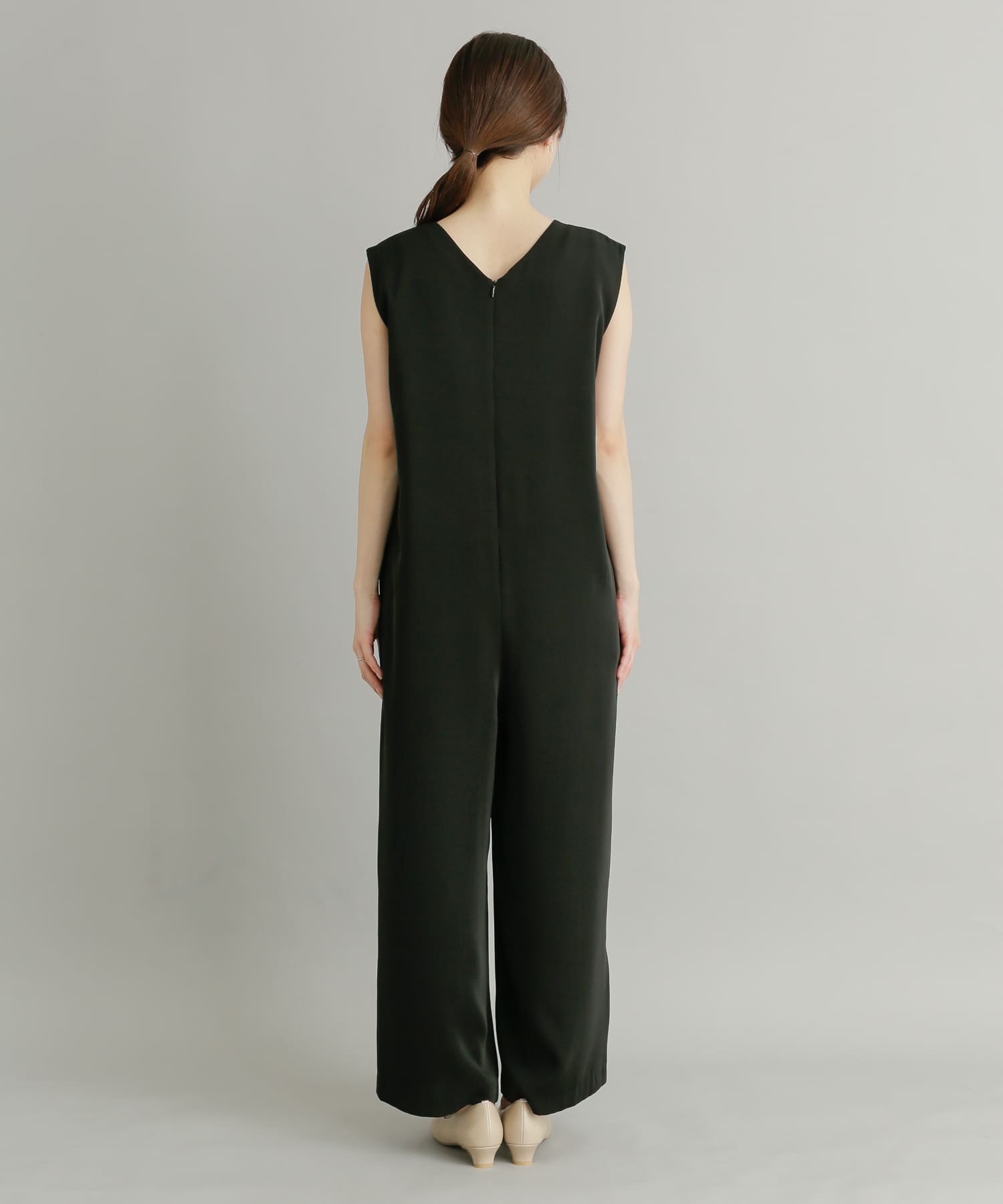 Vネック ALL IN ONE BLK 1