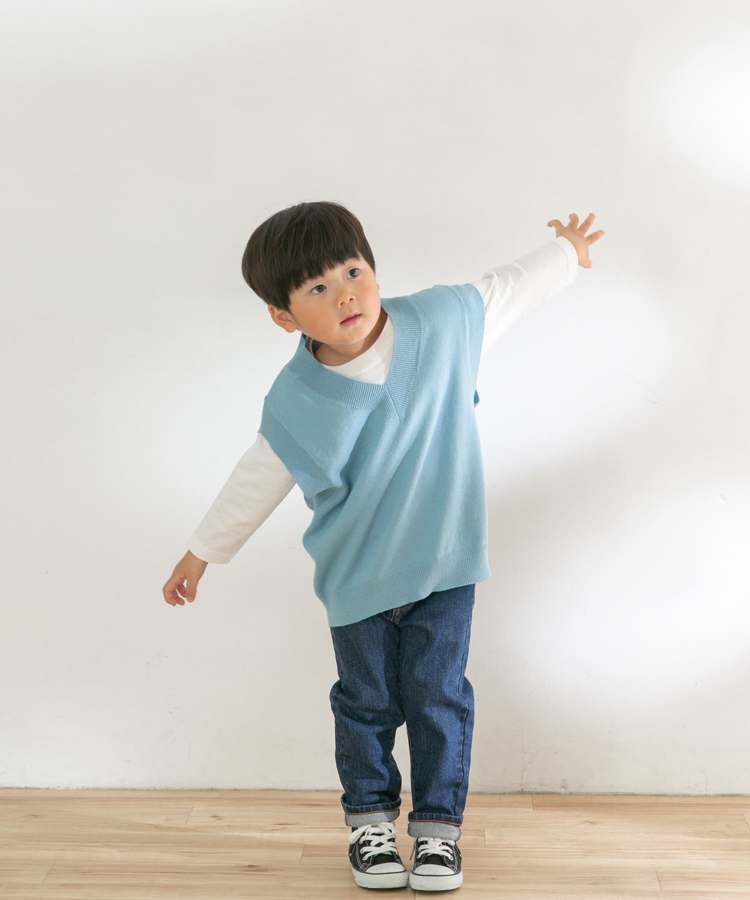 『親子リンク』Vネックニットベスト(KIDS) L.BLUE 105