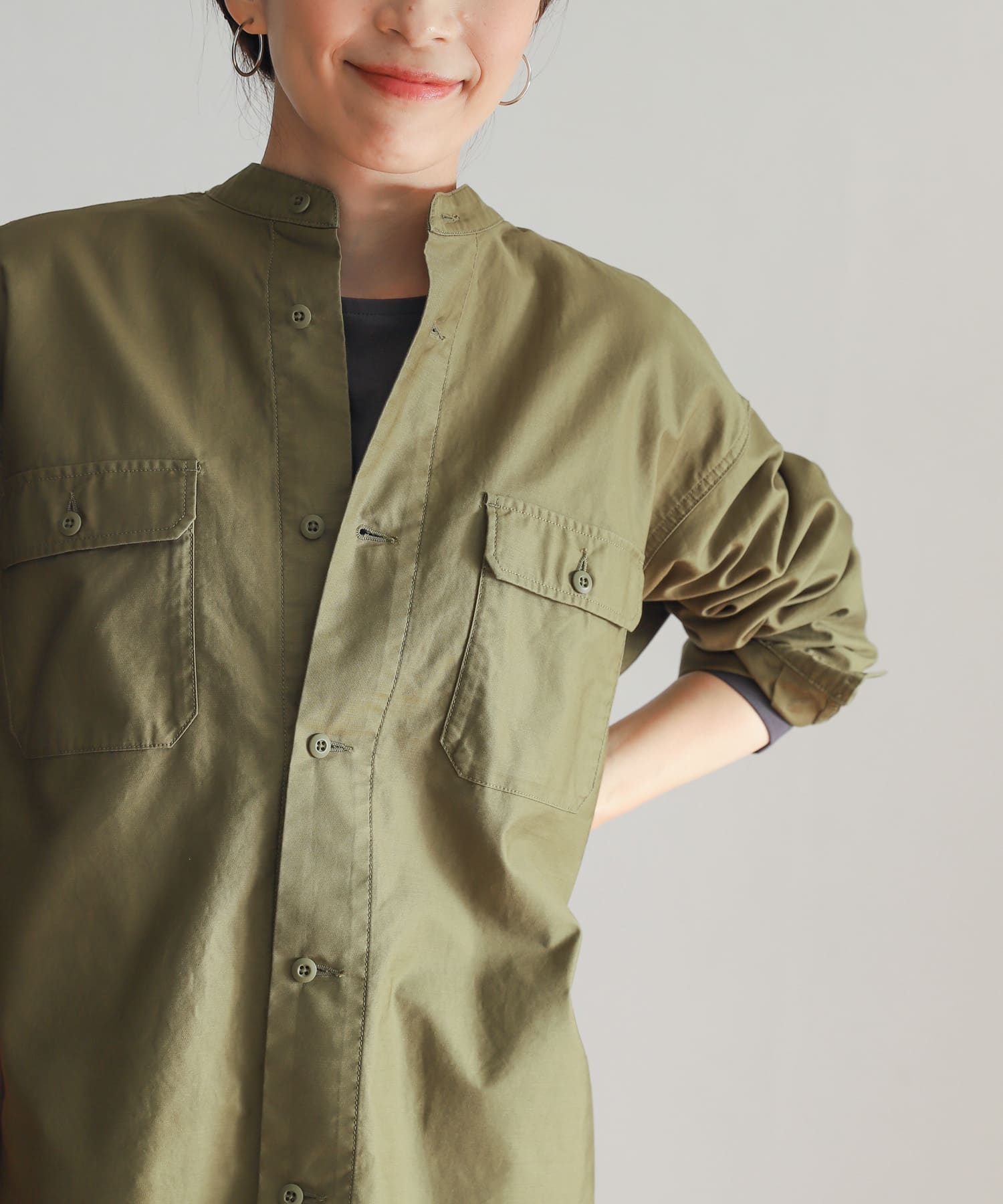 KHAKI